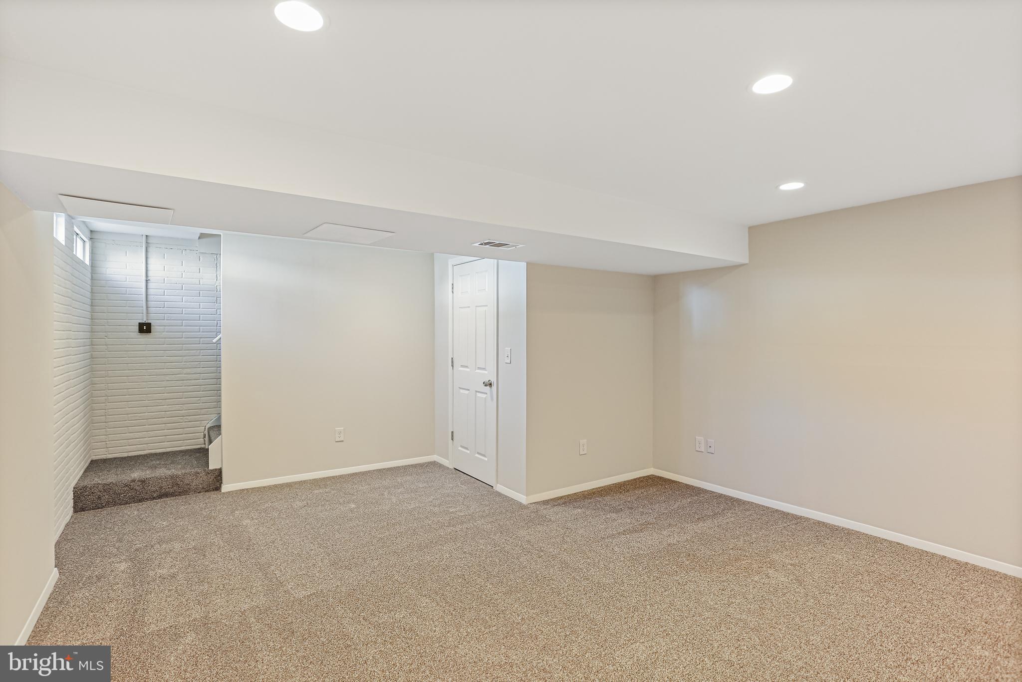 BROOKSHIRE - Residential