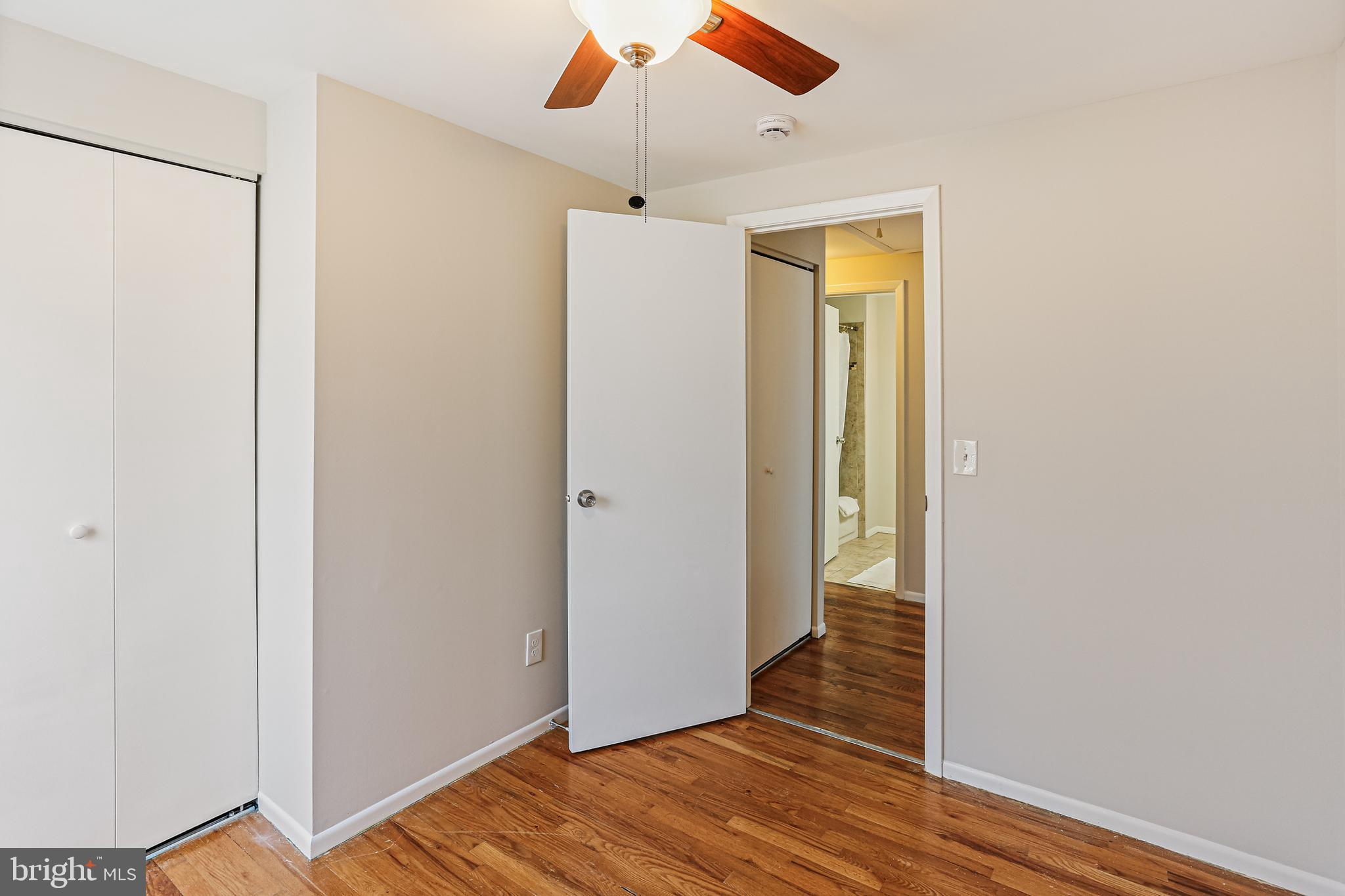 BROOKSHIRE - Residential