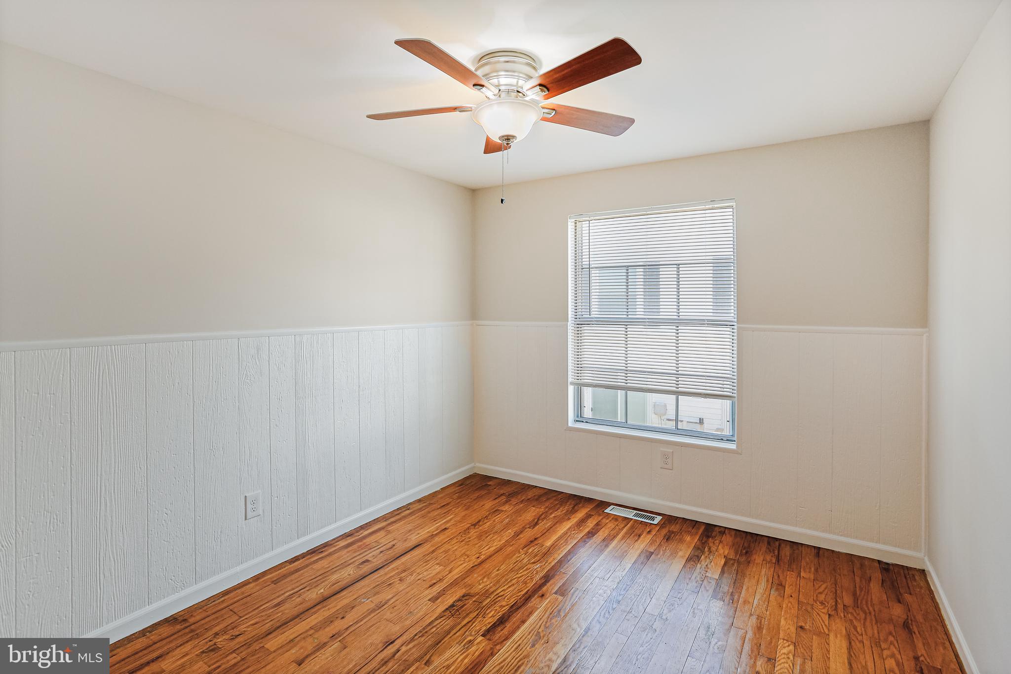 BROOKSHIRE - Residential