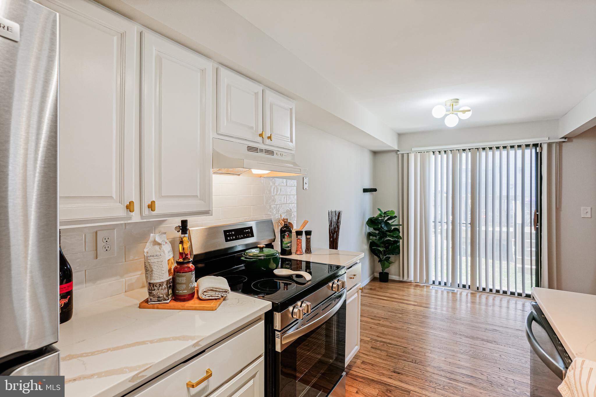 BROOKSHIRE - Residential