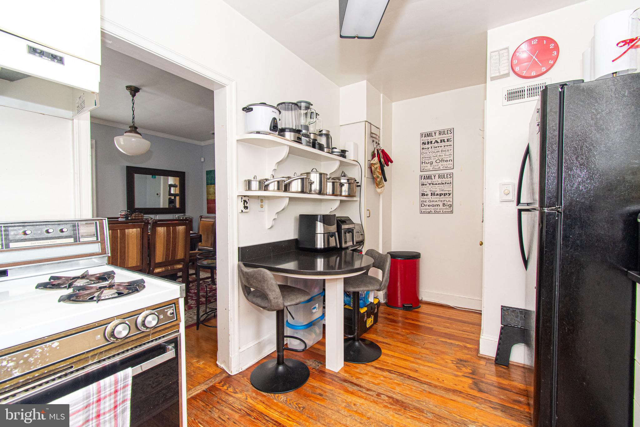 HOMELAND HISTORIC DISTRICT - Residential Lease