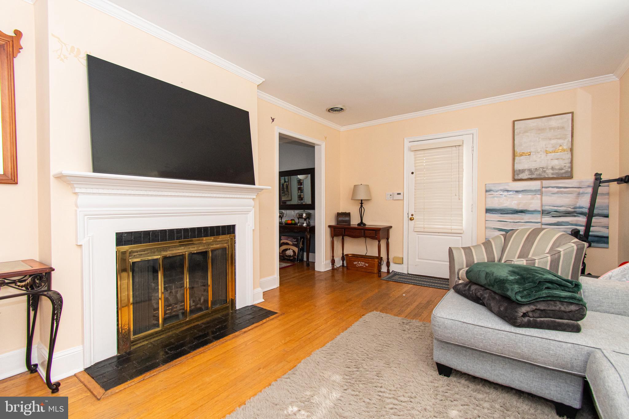 HOMELAND HISTORIC DISTRICT - Residential Lease