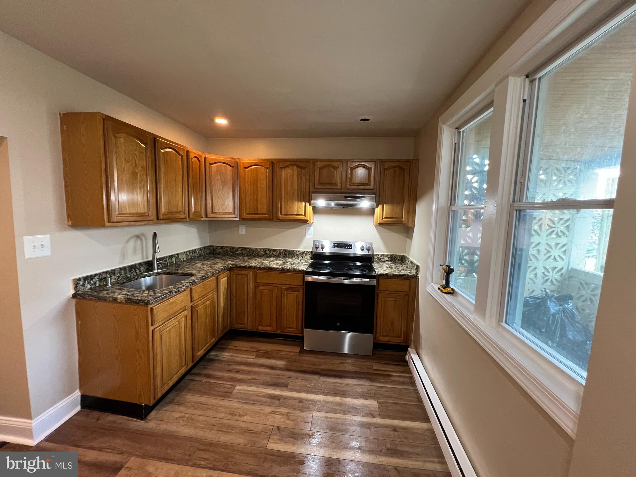 2221 N FAIRHILL STREET