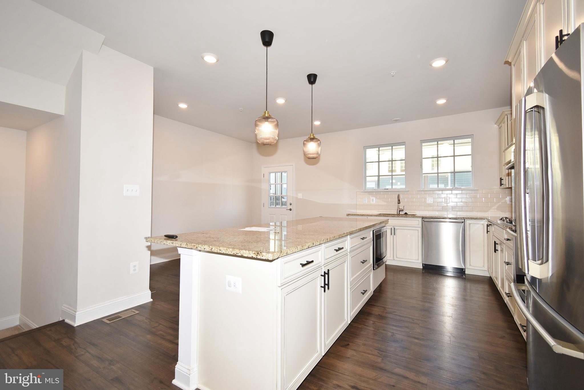 PARKSIDE AT WARFIELD - Residential Lease