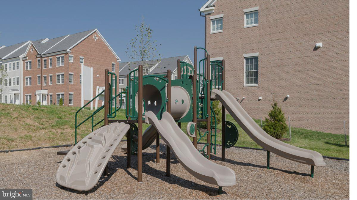 PARKSIDE AT WARFIELD - Residential Lease