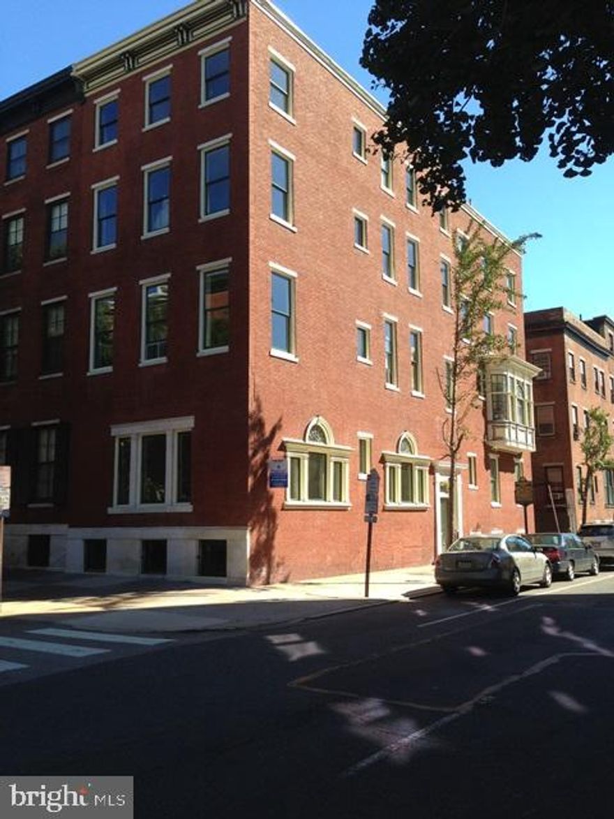 Beautiful 2 bedroom/1 bathroom unit on Delancey Street in Rittenhouse Square! Historic Delancey Street is one of the most popular and sought-after blocks in Philadelphia! This unit features beautiful granite countertops, stainless steel appliances, many windows, and original hardwood flooring throughout. Both washer and dryer are located inside of the unit. In walking distance from great restaurants, entertainment and high-end shopping in Center City Philadelphia! Also in close proximity to UPenn & Drexel!