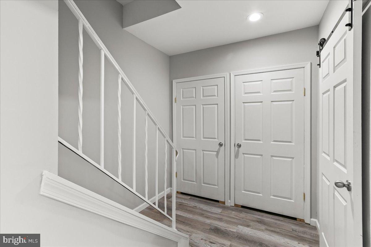 LAKE RIDGE - Residential