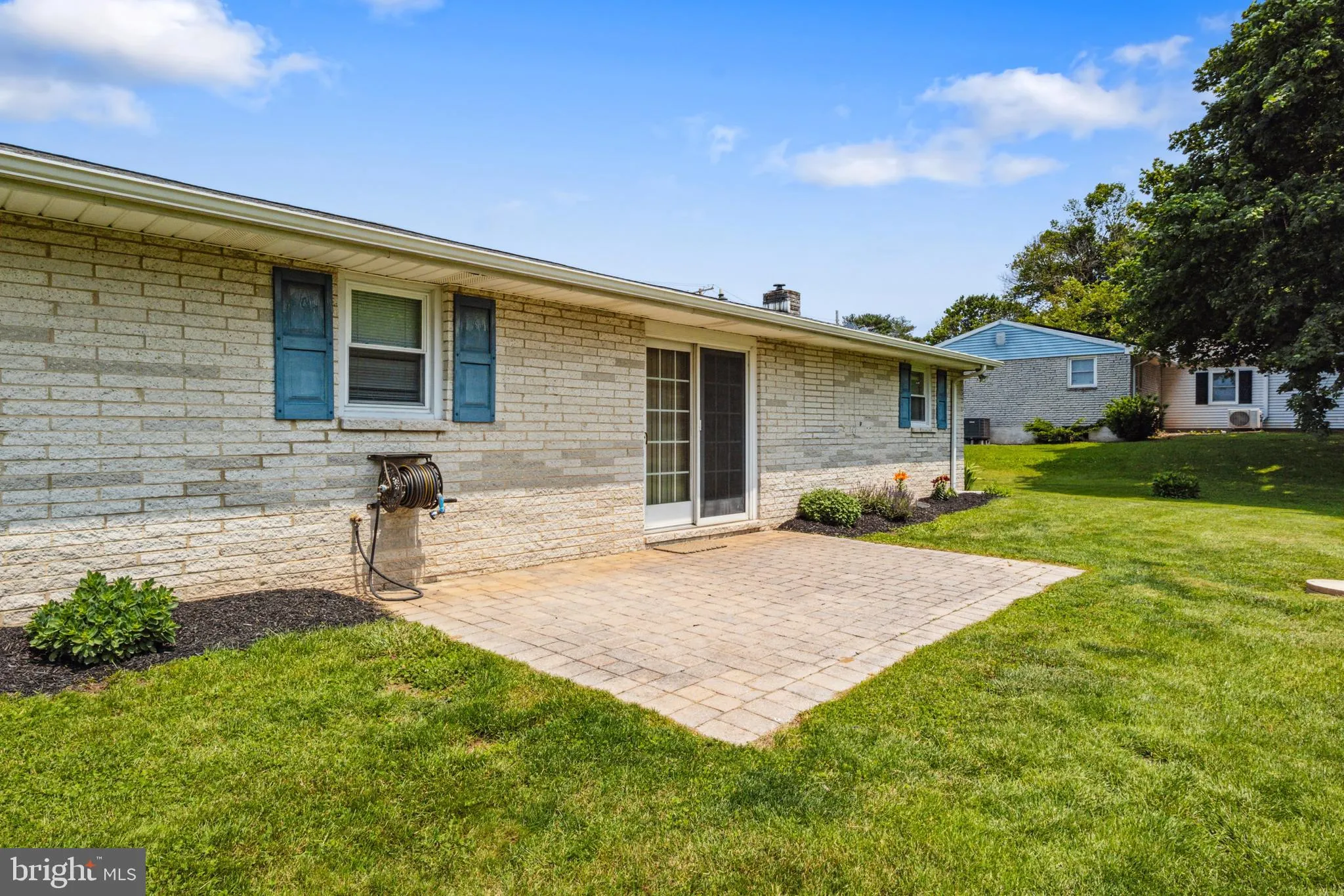 Manchester, Pennsylvania 17345, United States, 3 Bedrooms Bedrooms, ,1 BathroomBathrooms,Residential,Pending,143723