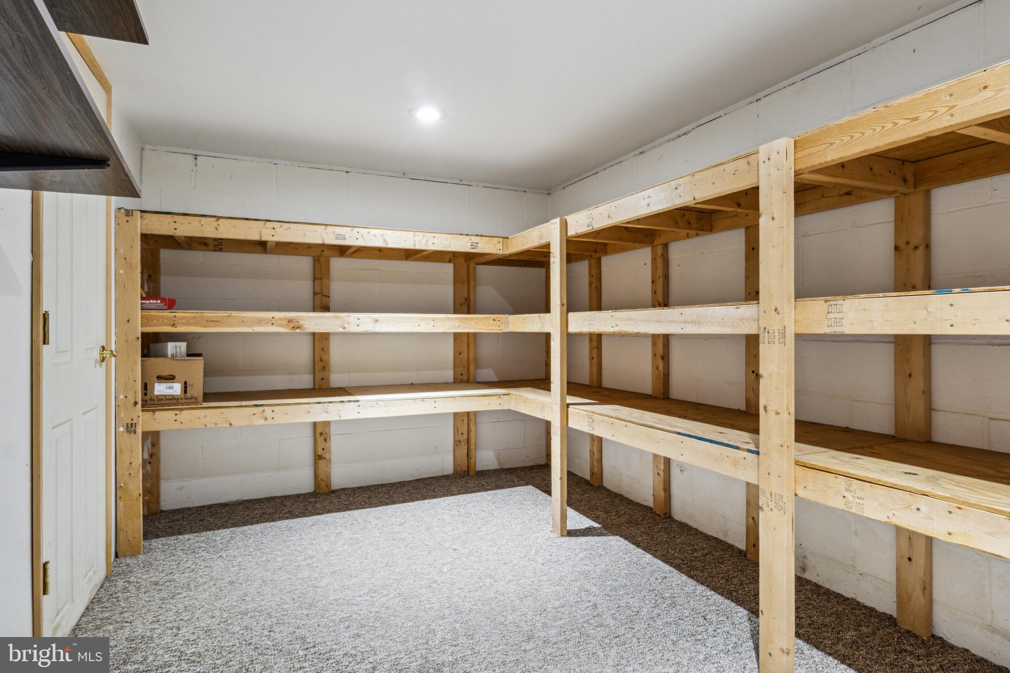 EAST MANCHESTER - Residential