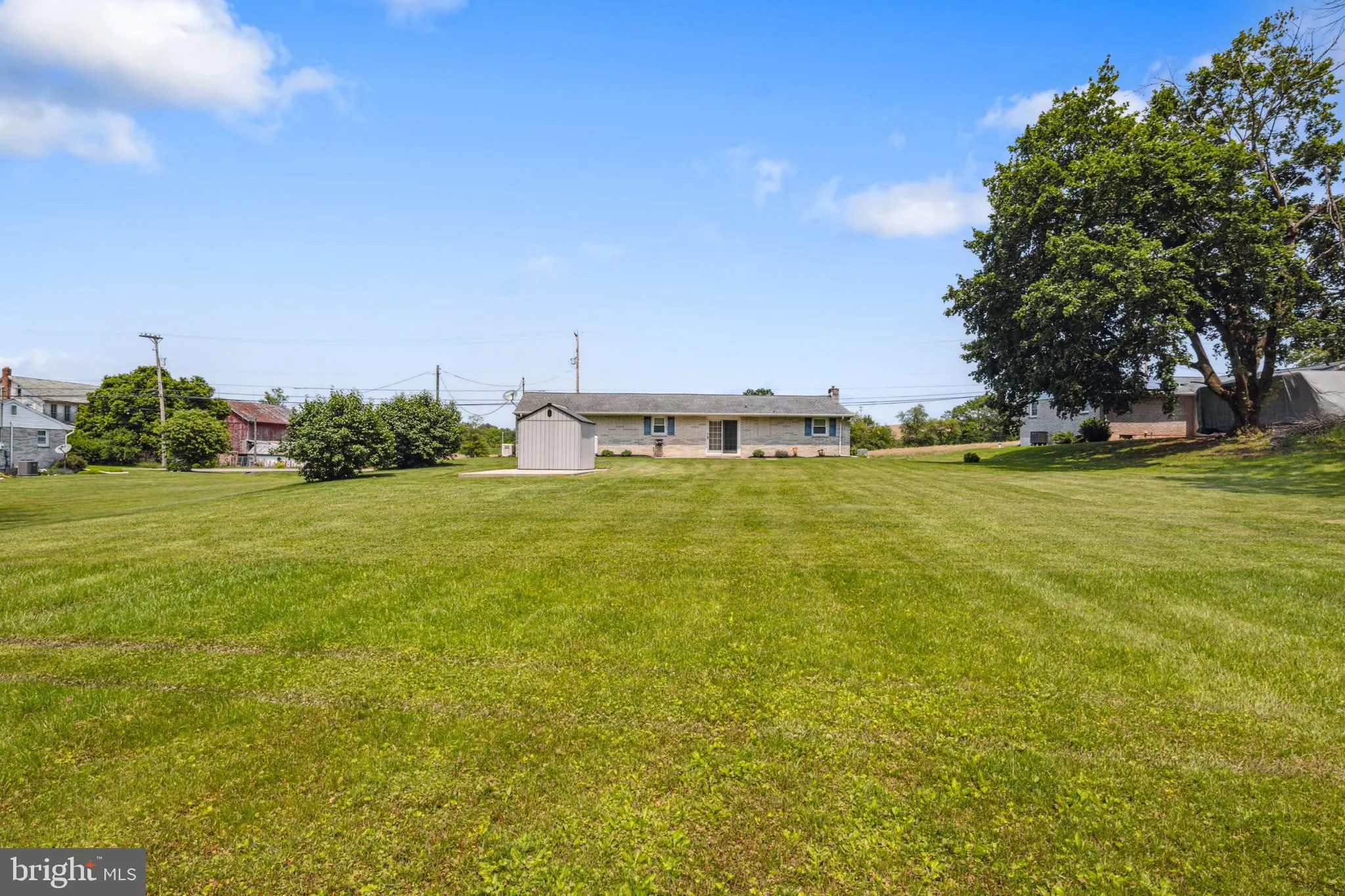 Manchester, Pennsylvania 17345, United States, 3 Bedrooms Bedrooms, ,1 BathroomBathrooms,Residential,Pending,143723