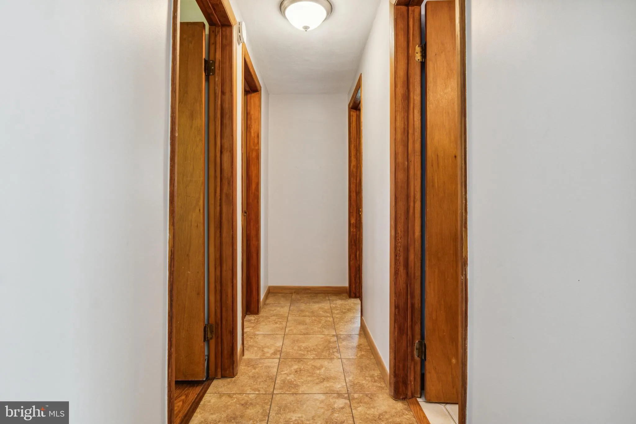 Manchester, Pennsylvania 17345, United States, 3 Bedrooms Bedrooms, ,1 BathroomBathrooms,Residential,Pending,143723