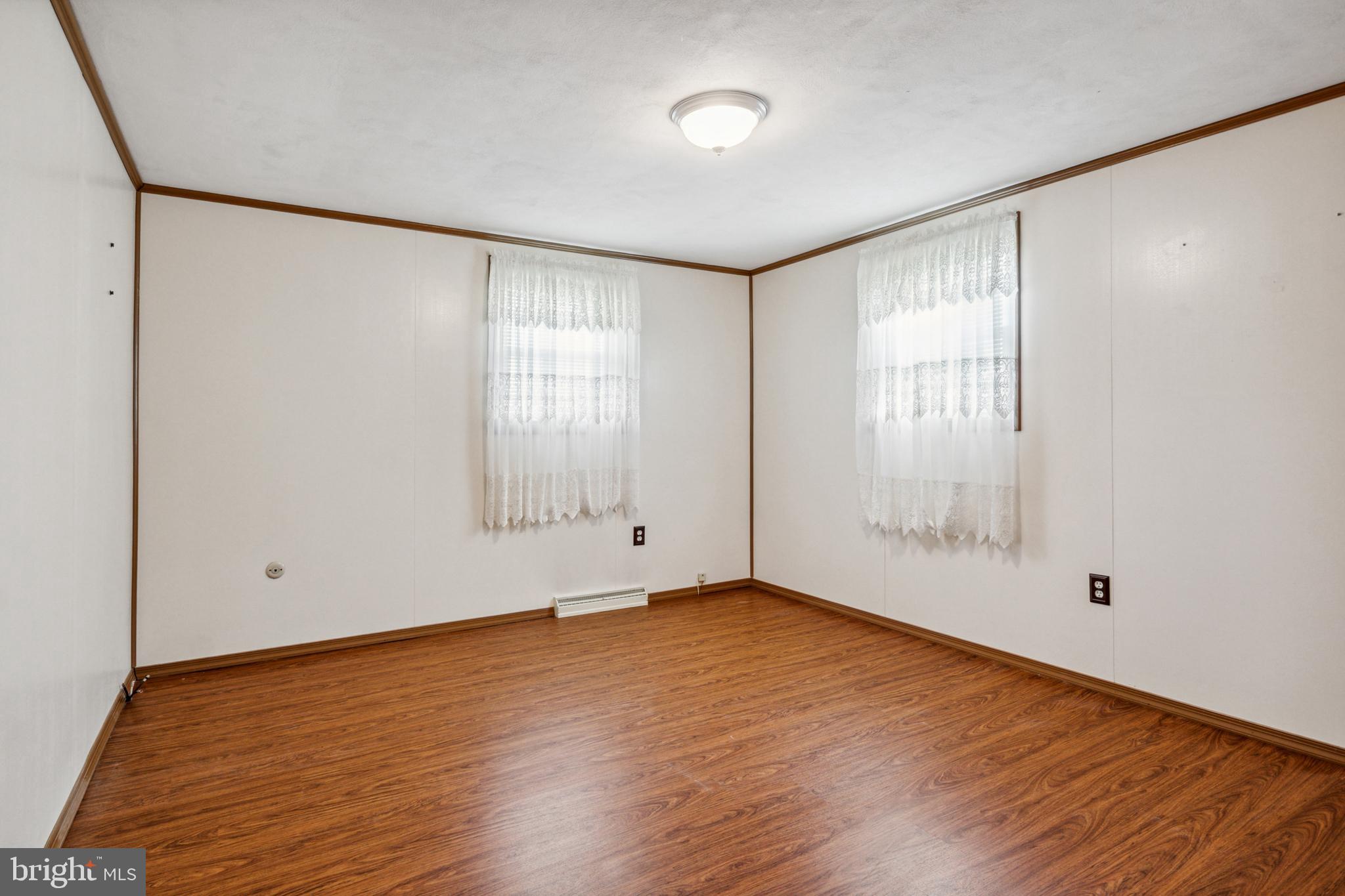 EAST MANCHESTER - Residential