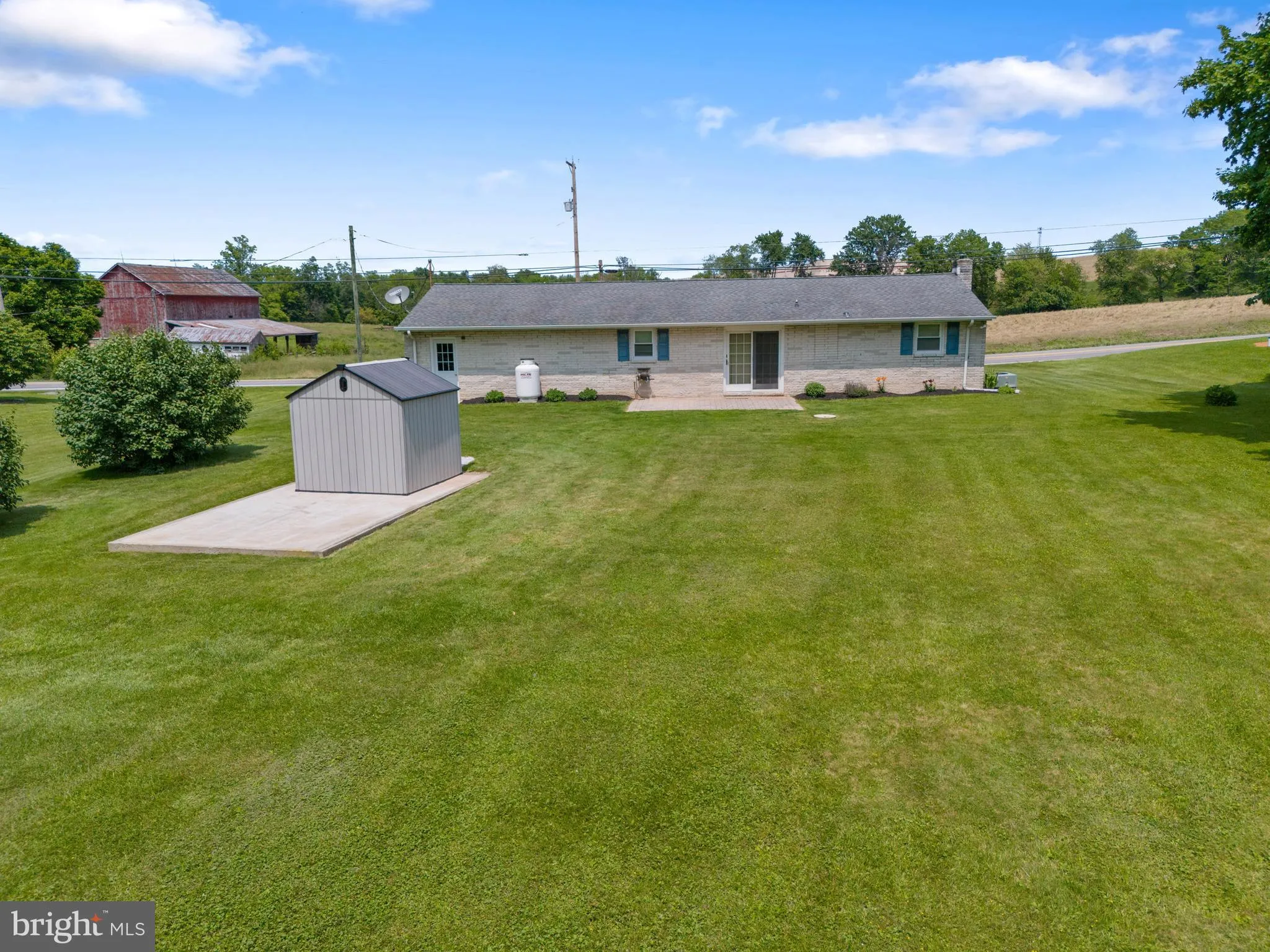 Manchester, Pennsylvania 17345, United States, 3 Bedrooms Bedrooms, ,1 BathroomBathrooms,Residential,Pending,143723