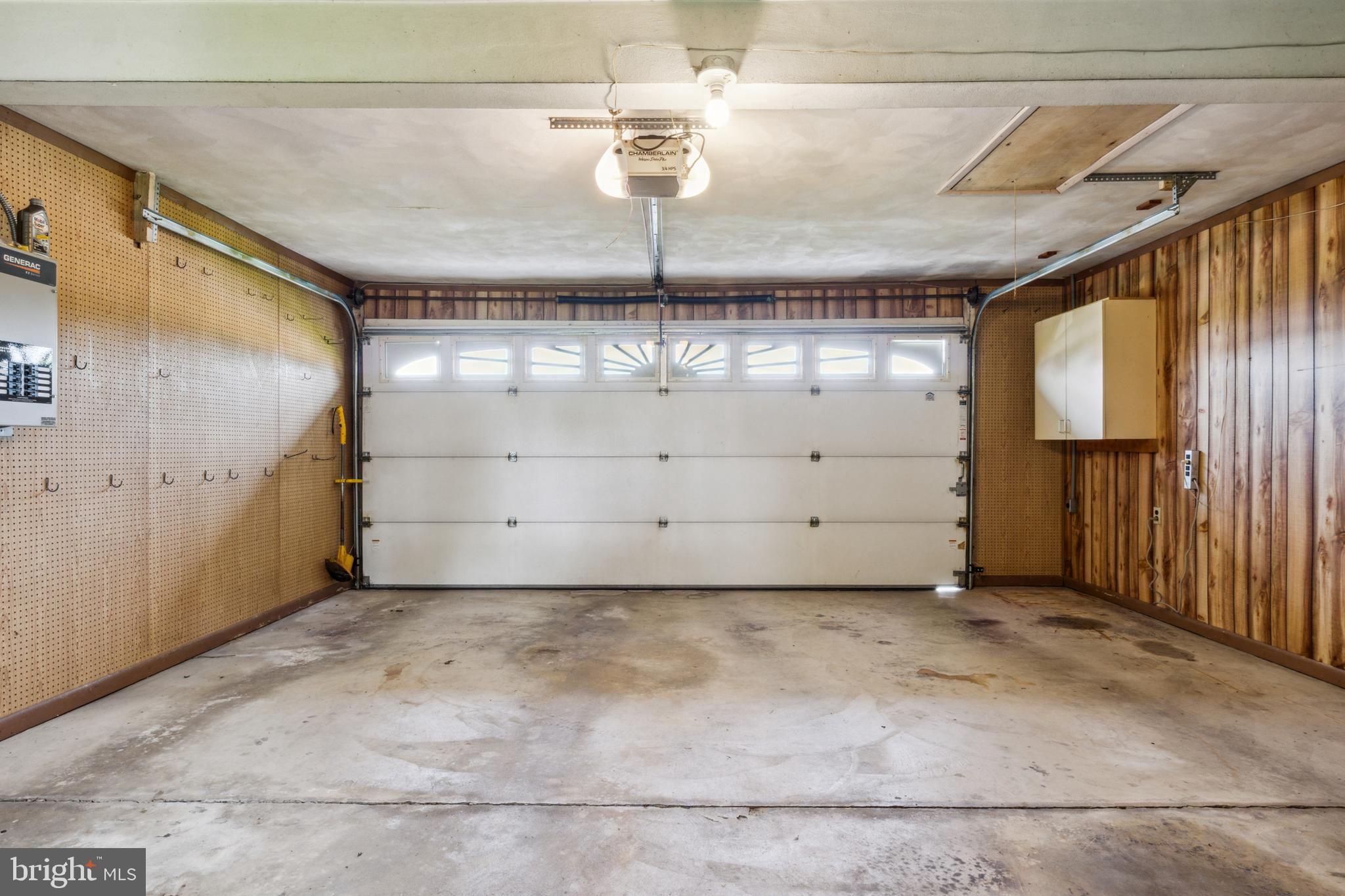 EAST MANCHESTER - Residential