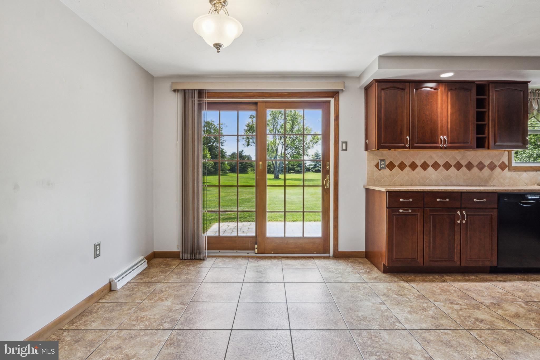 EAST MANCHESTER - Residential