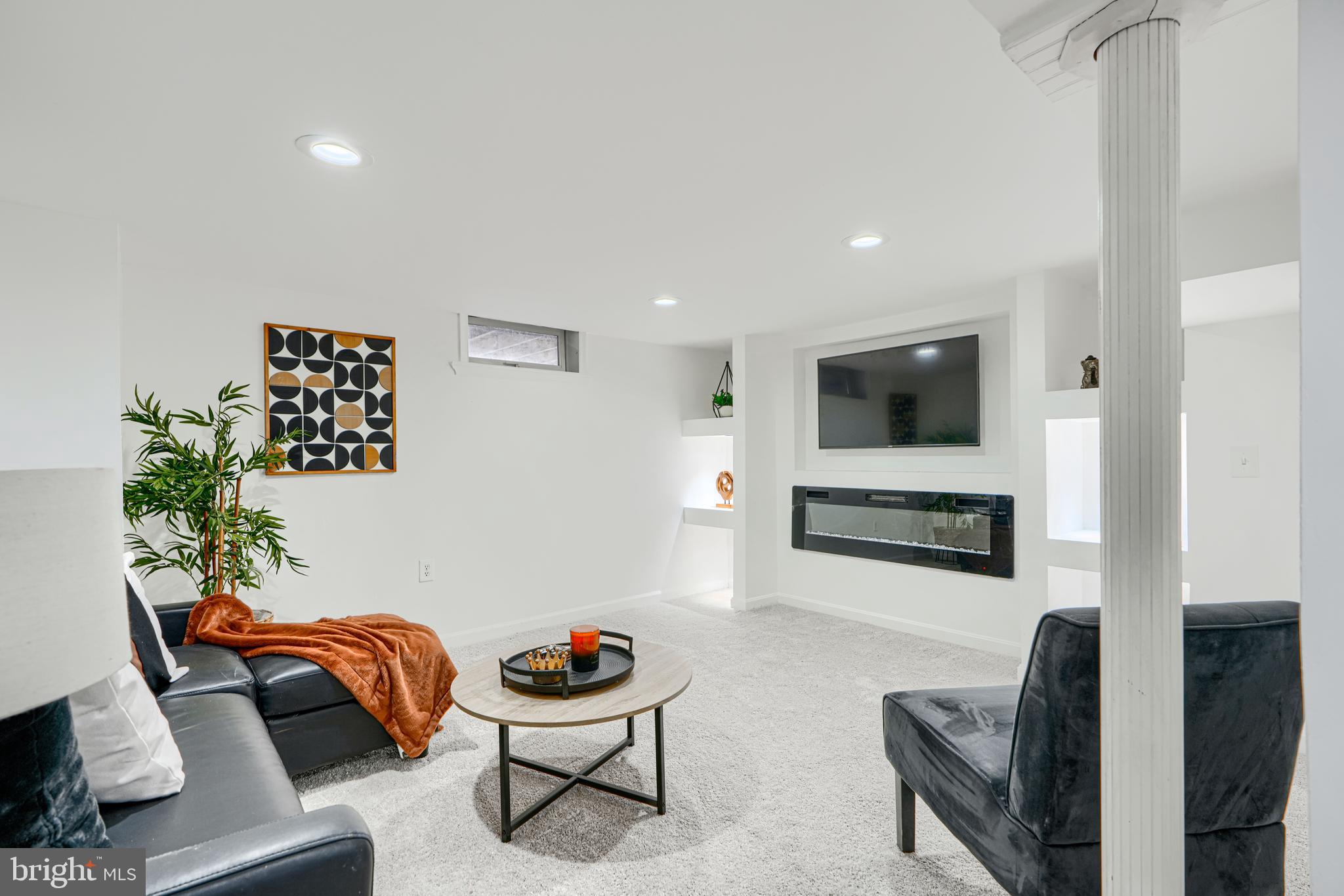 GWYNN OAK - Residential