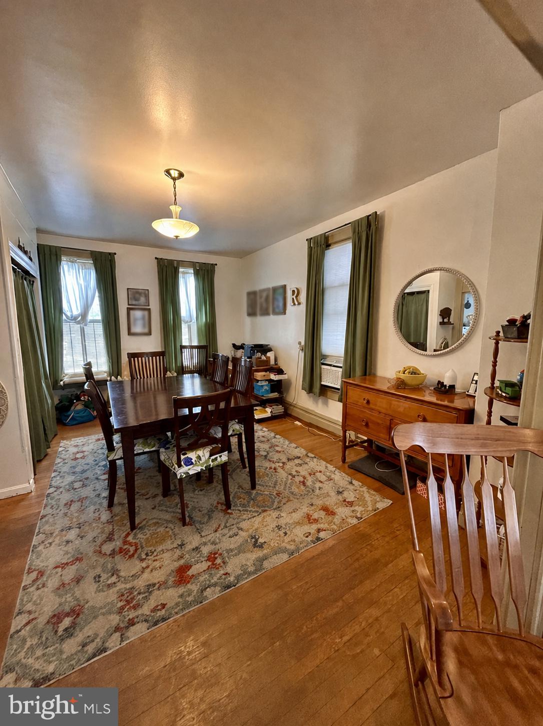 118 W SECOND STREET