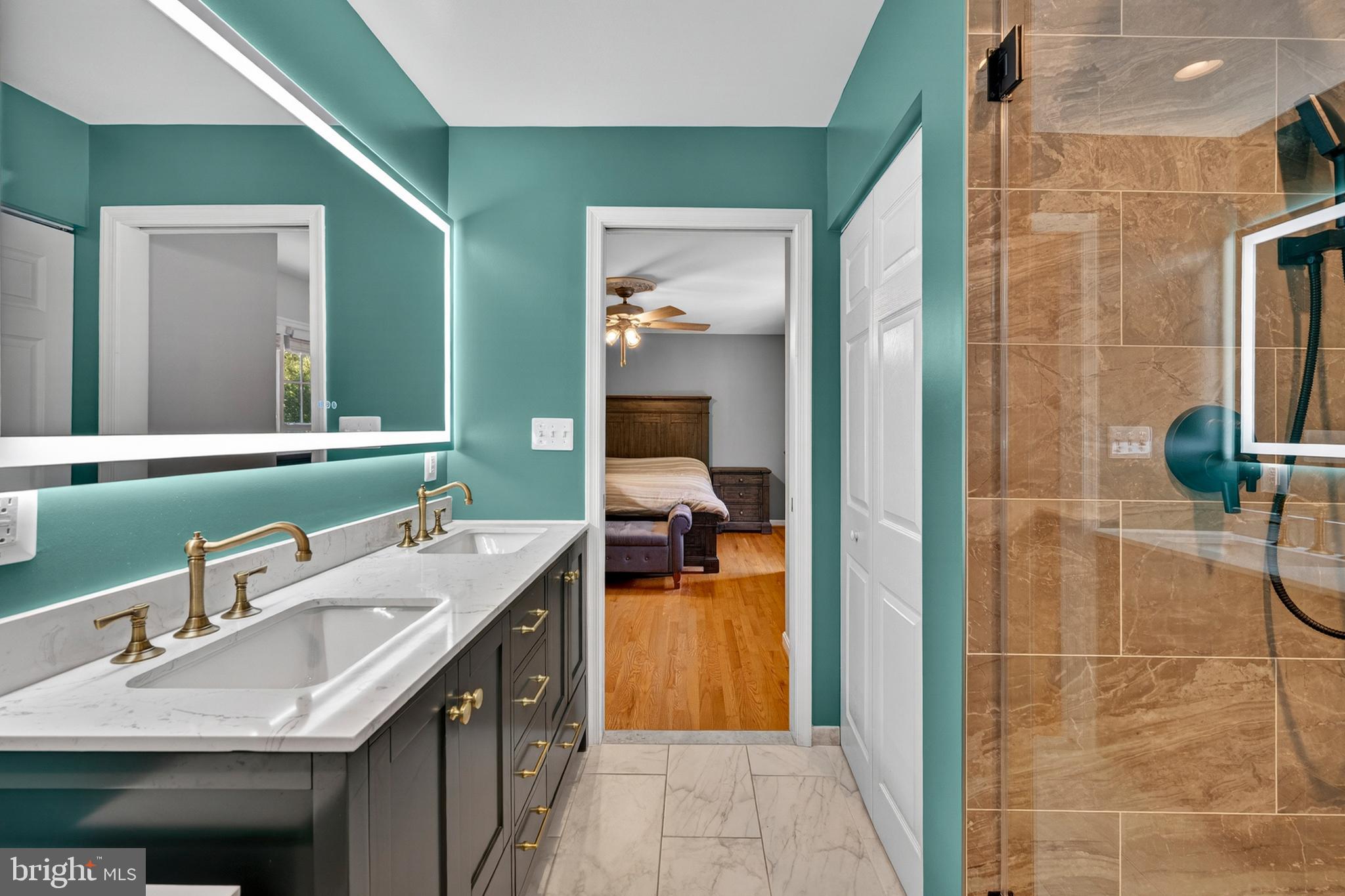 BELLE RIVE - Residential
