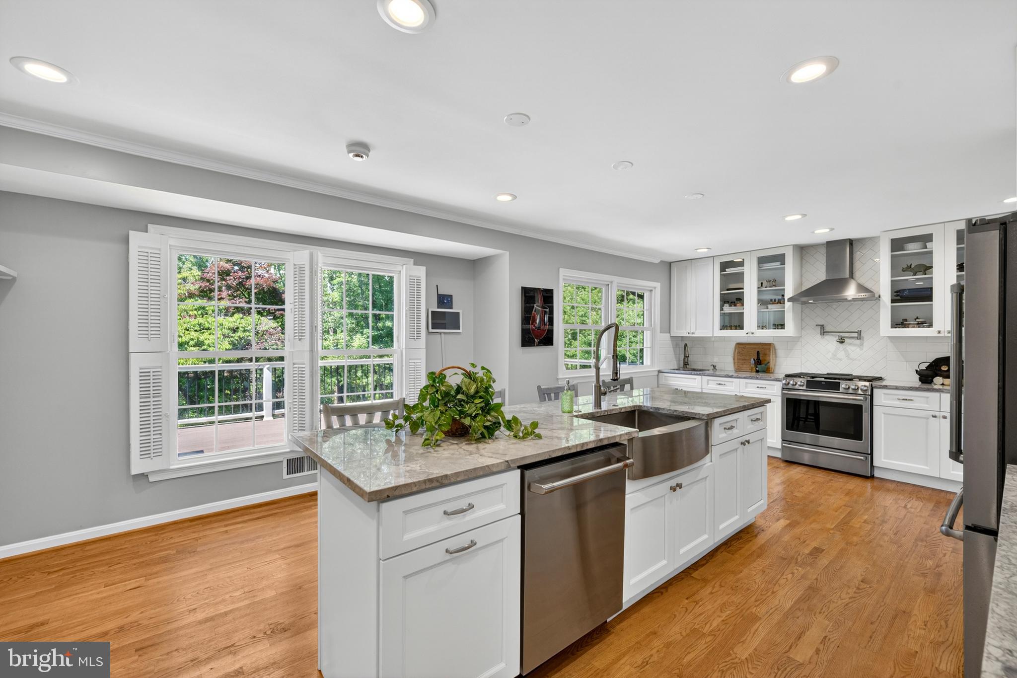 BELLE RIVE - Residential