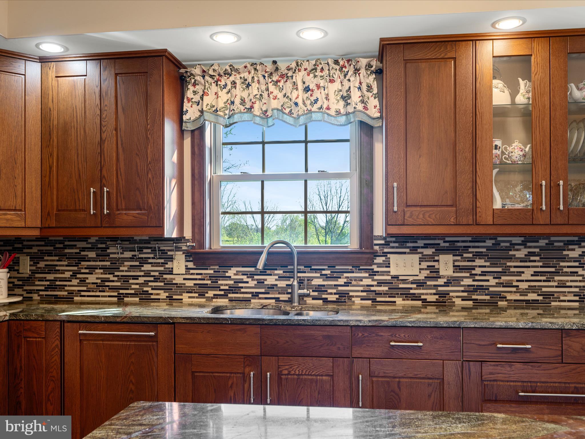 EASTLAND - Residential