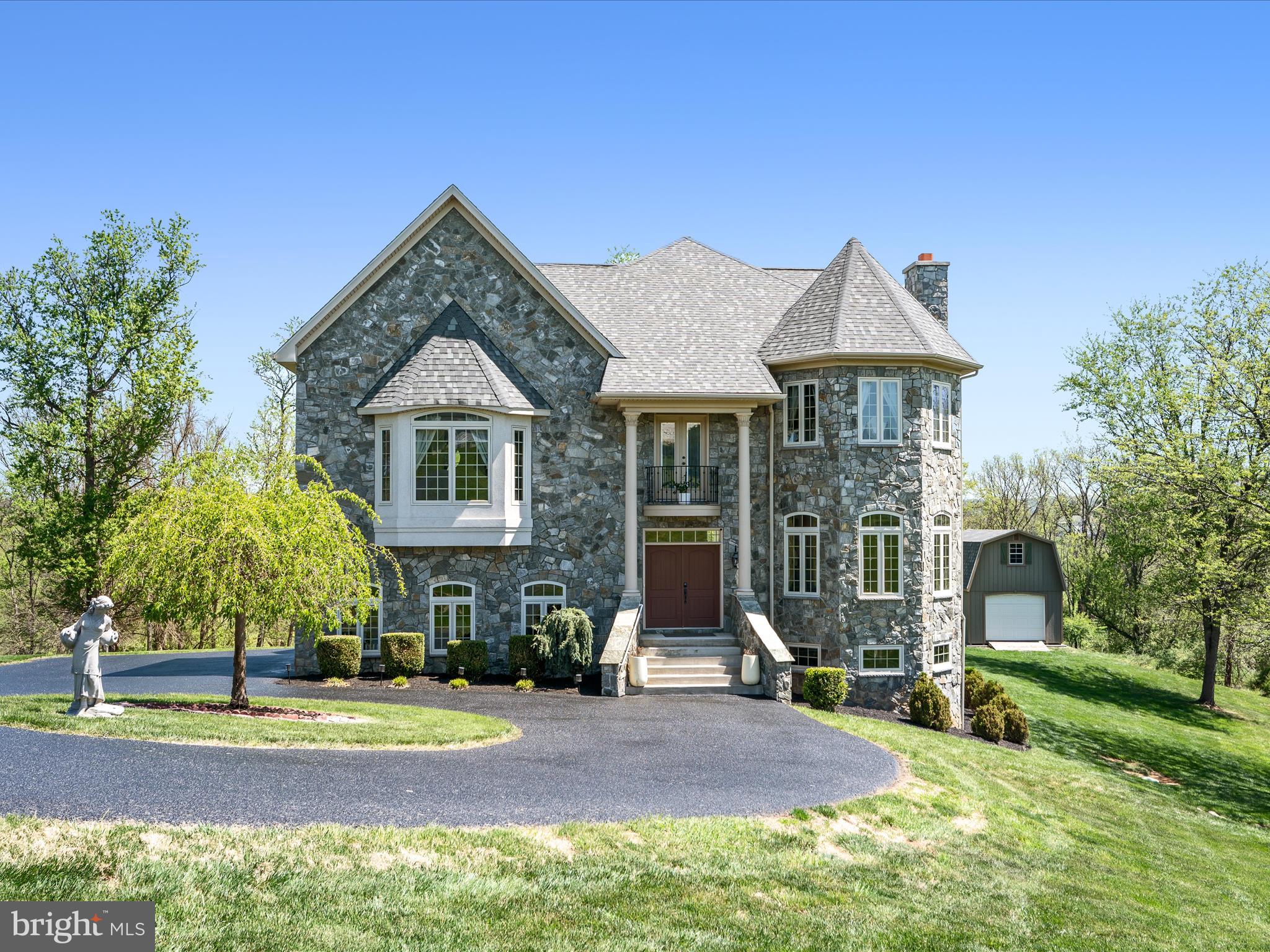 EASTLAND - Residential