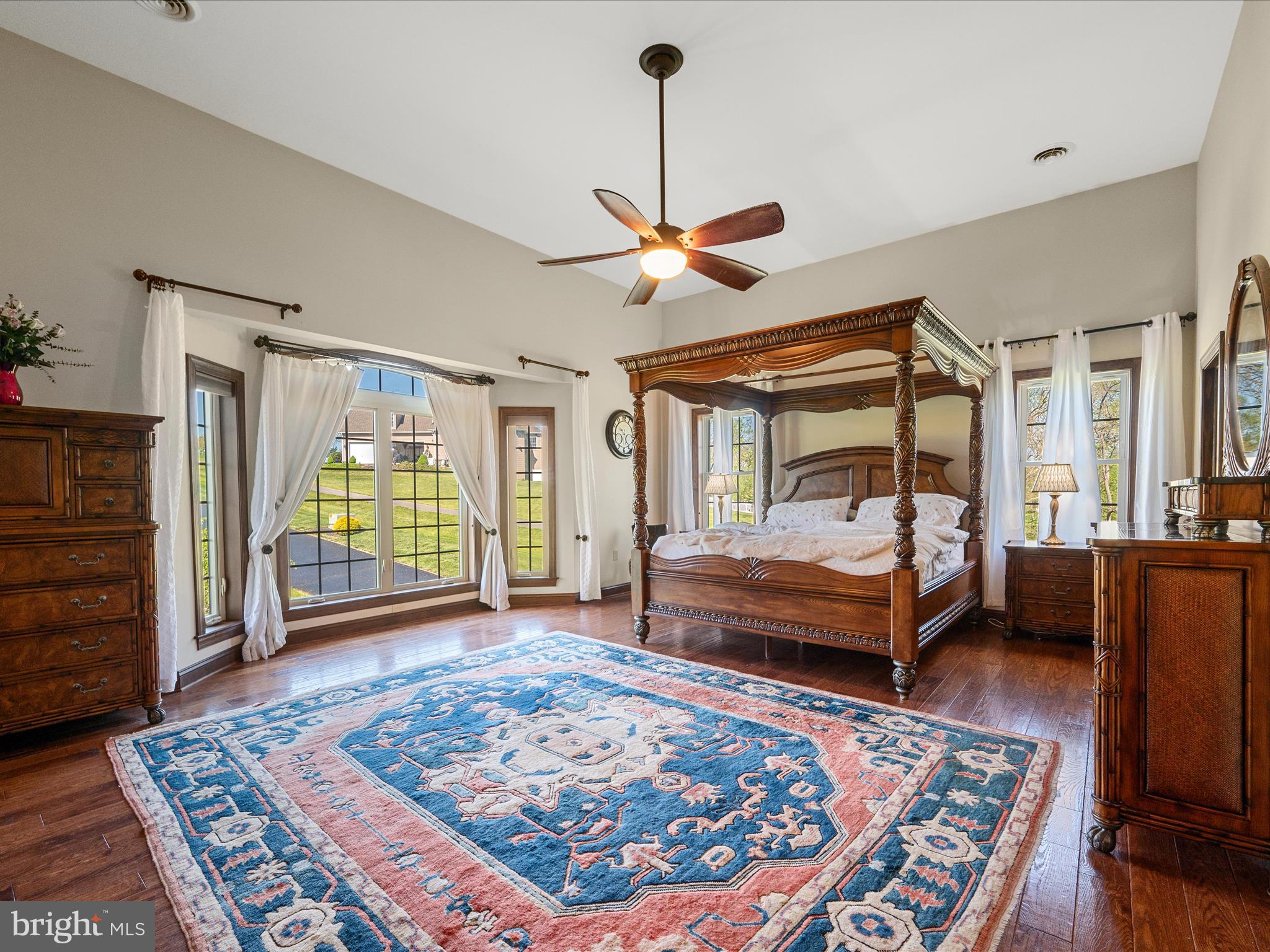 EASTLAND - Residential