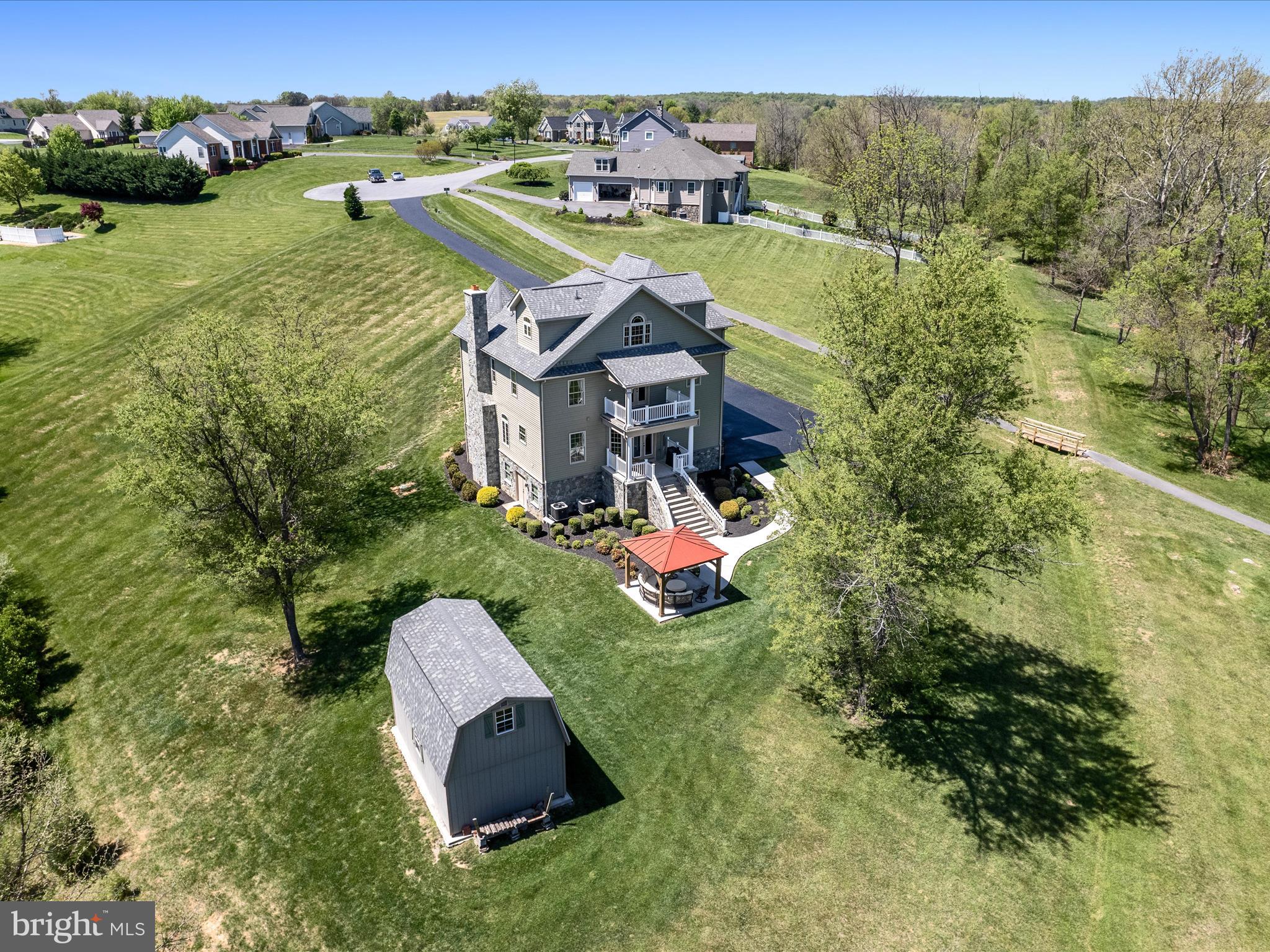 EASTLAND - Residential