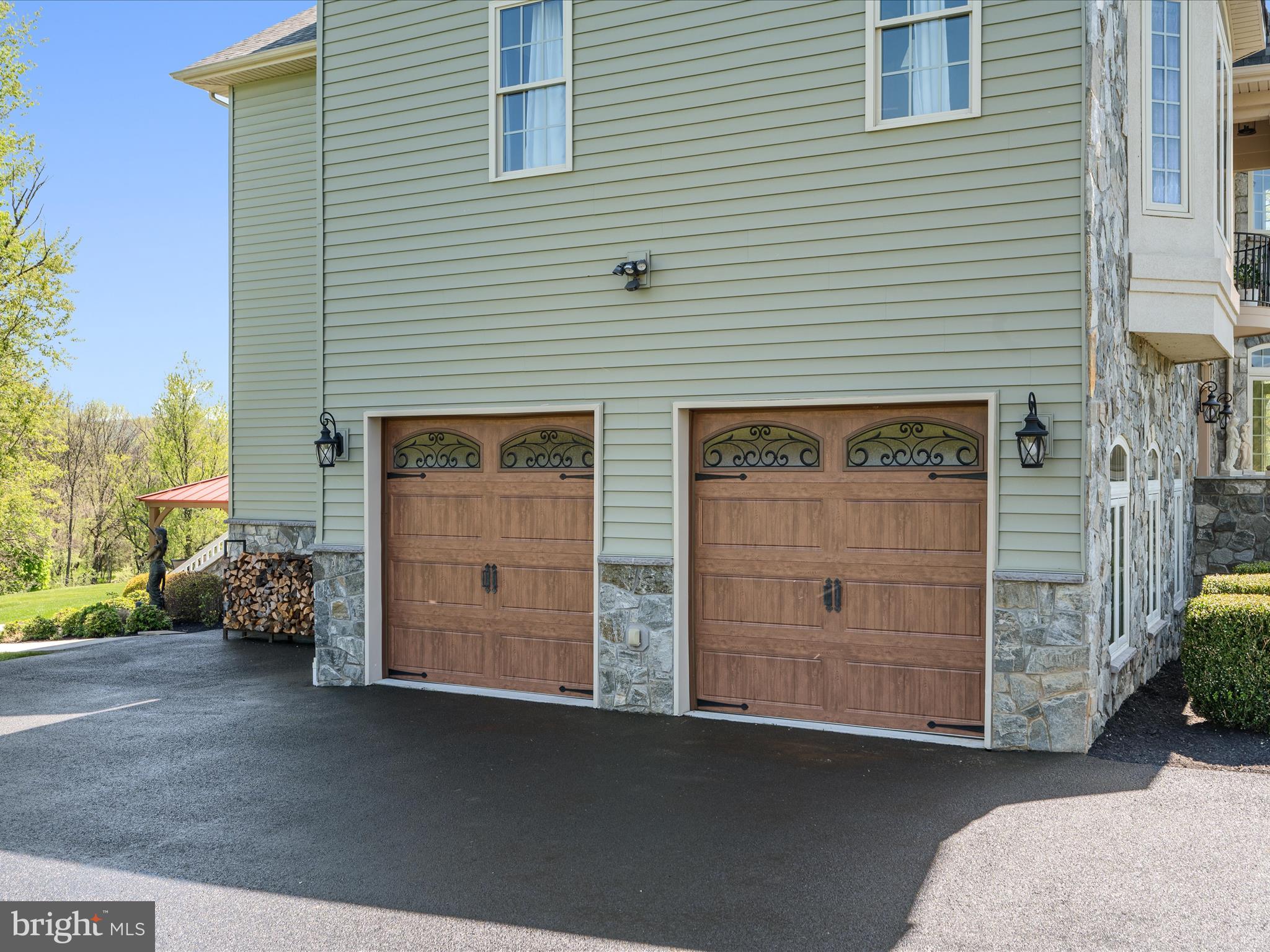 EASTLAND - Residential