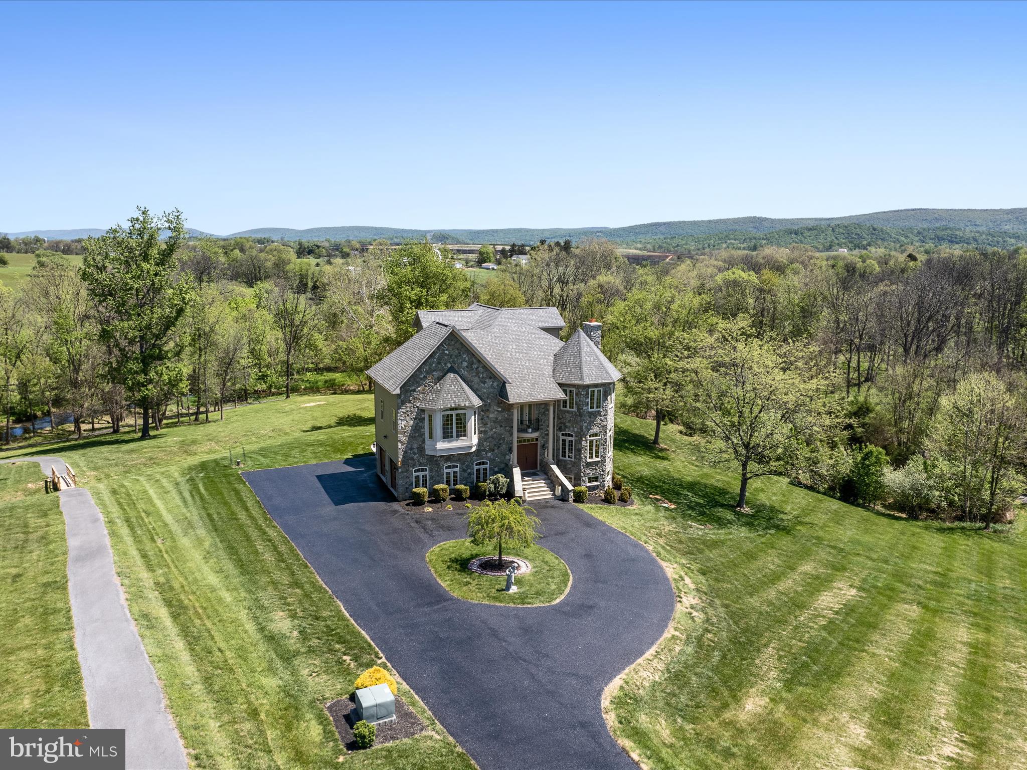 EASTLAND - Residential