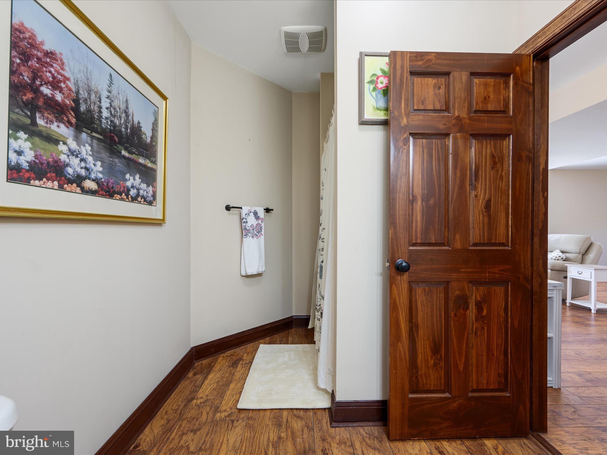 EASTLAND - Residential