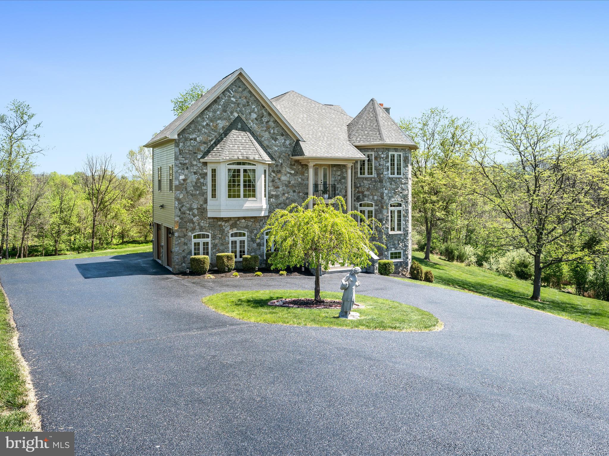 EASTLAND - Residential