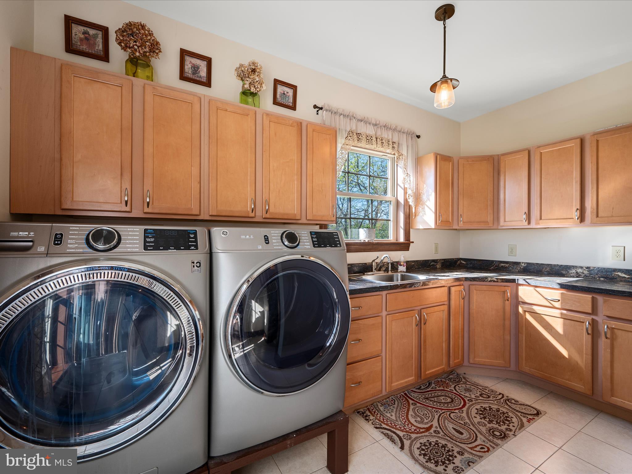 EASTLAND - Residential