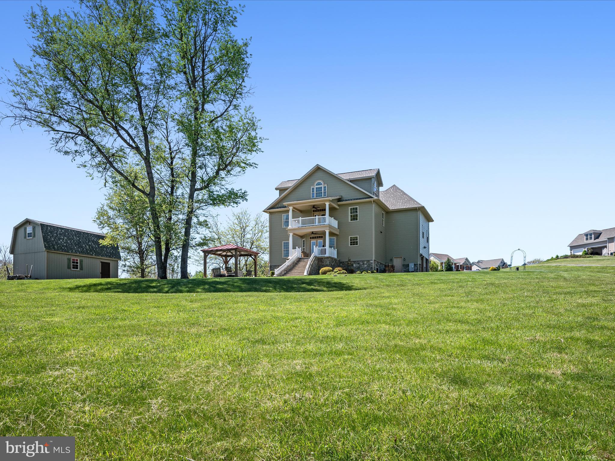 EASTLAND - Residential