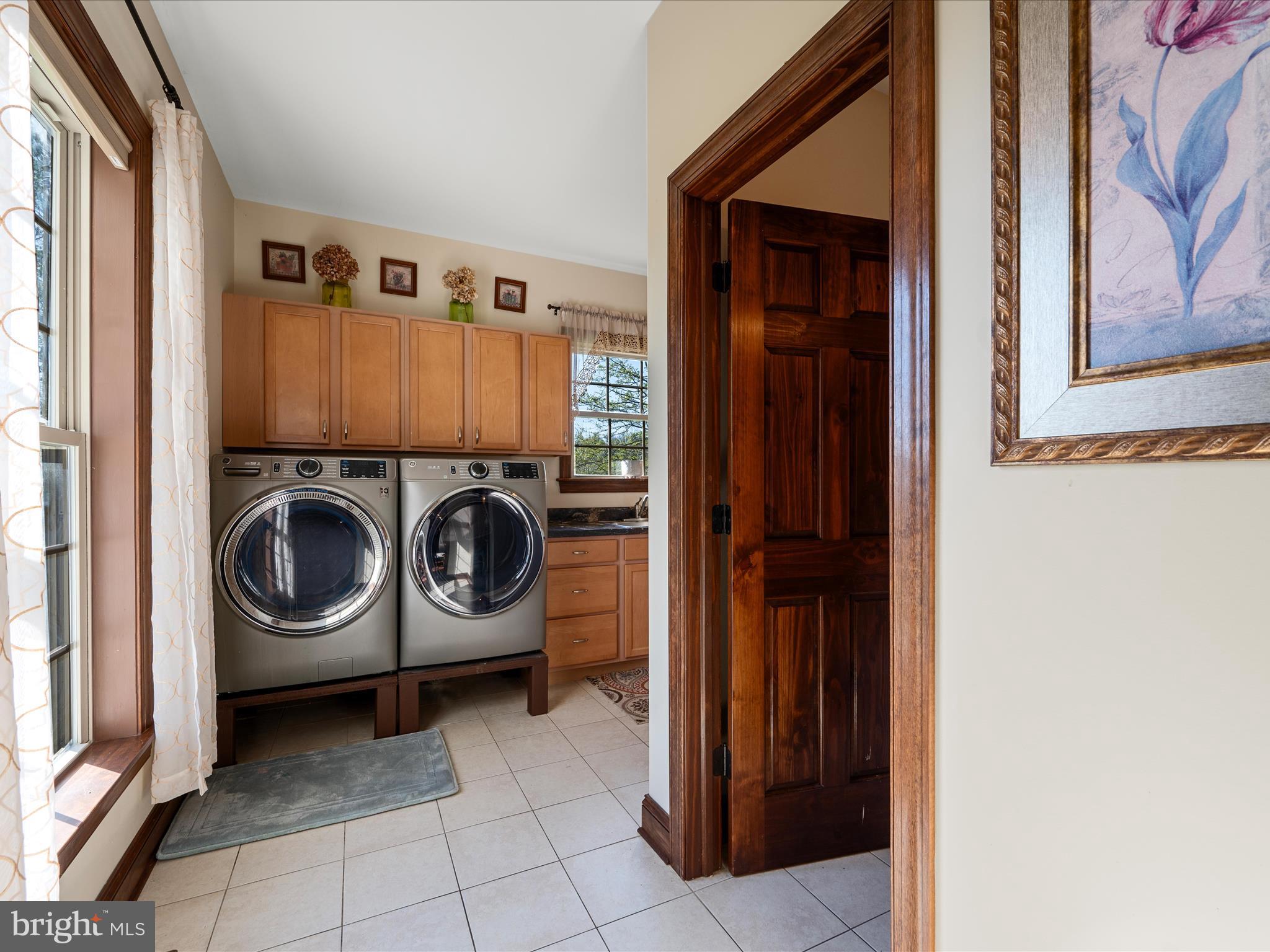 EASTLAND - Residential