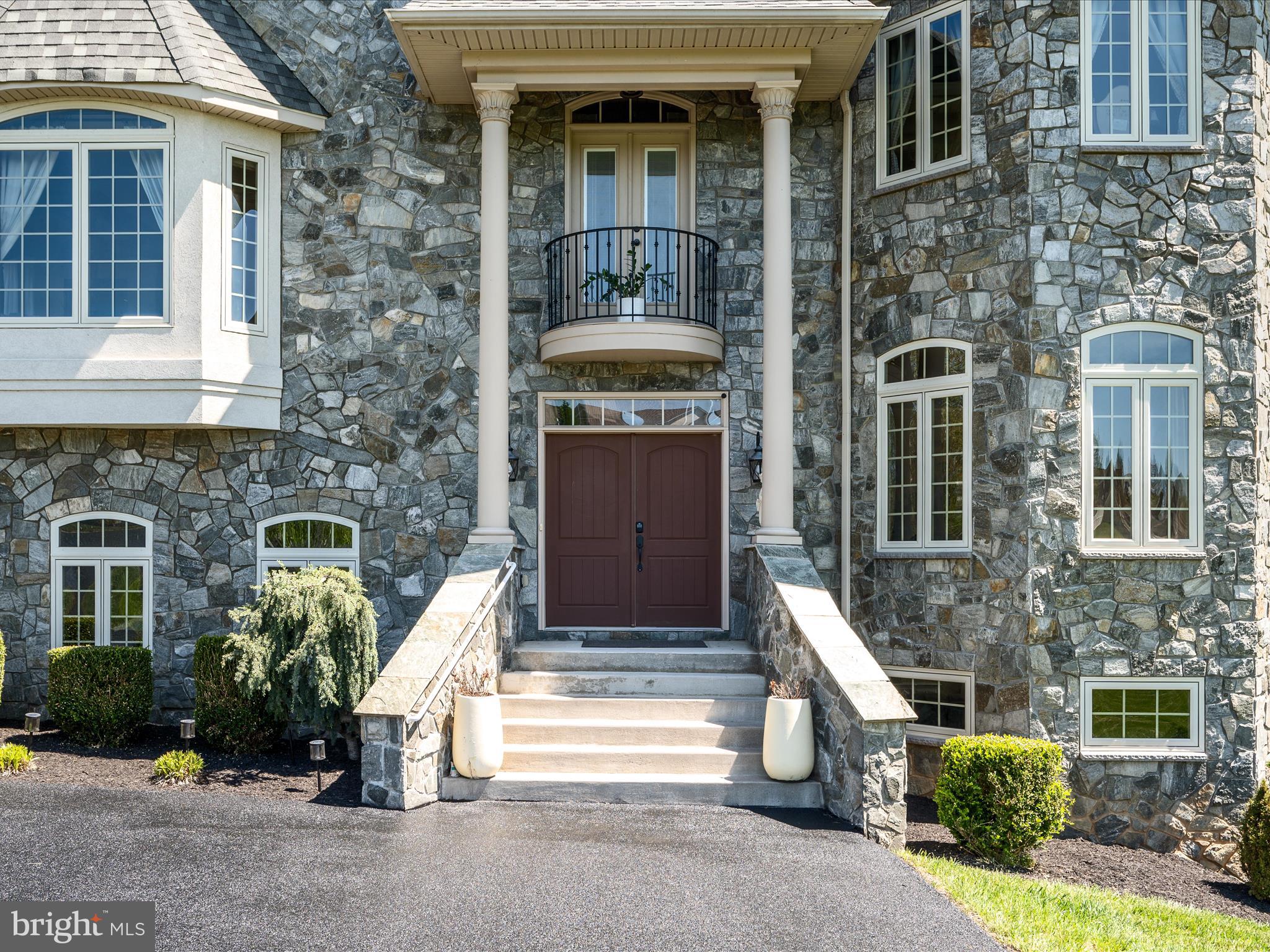 EASTLAND - Residential