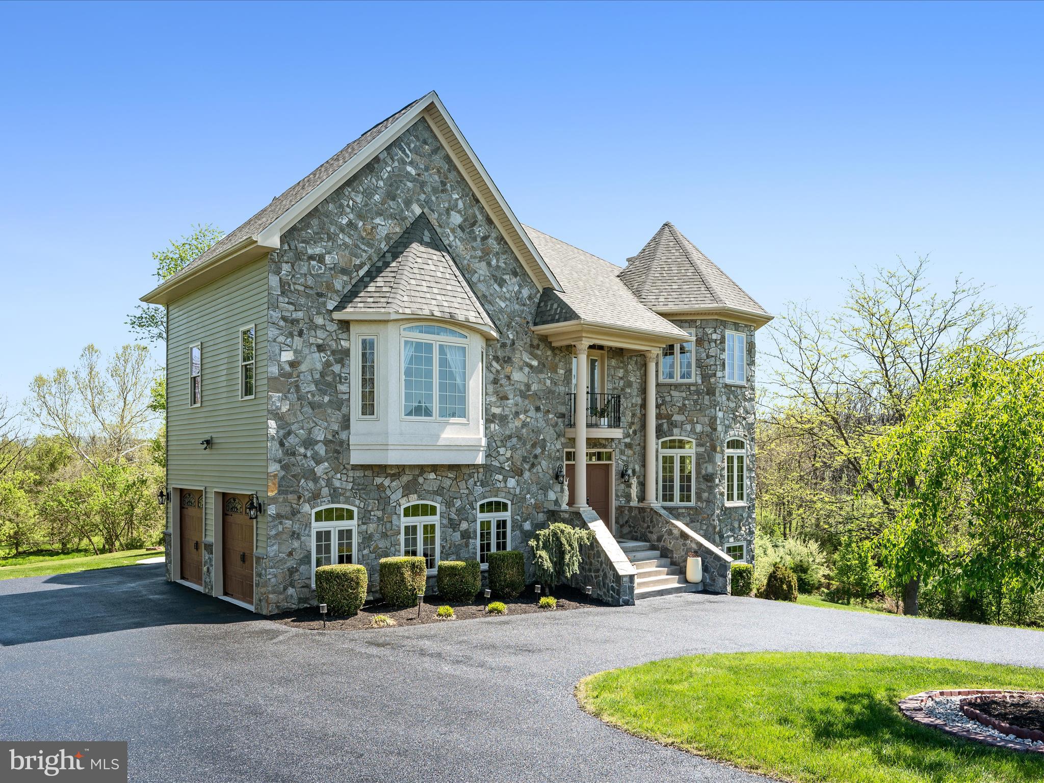 EASTLAND - Residential