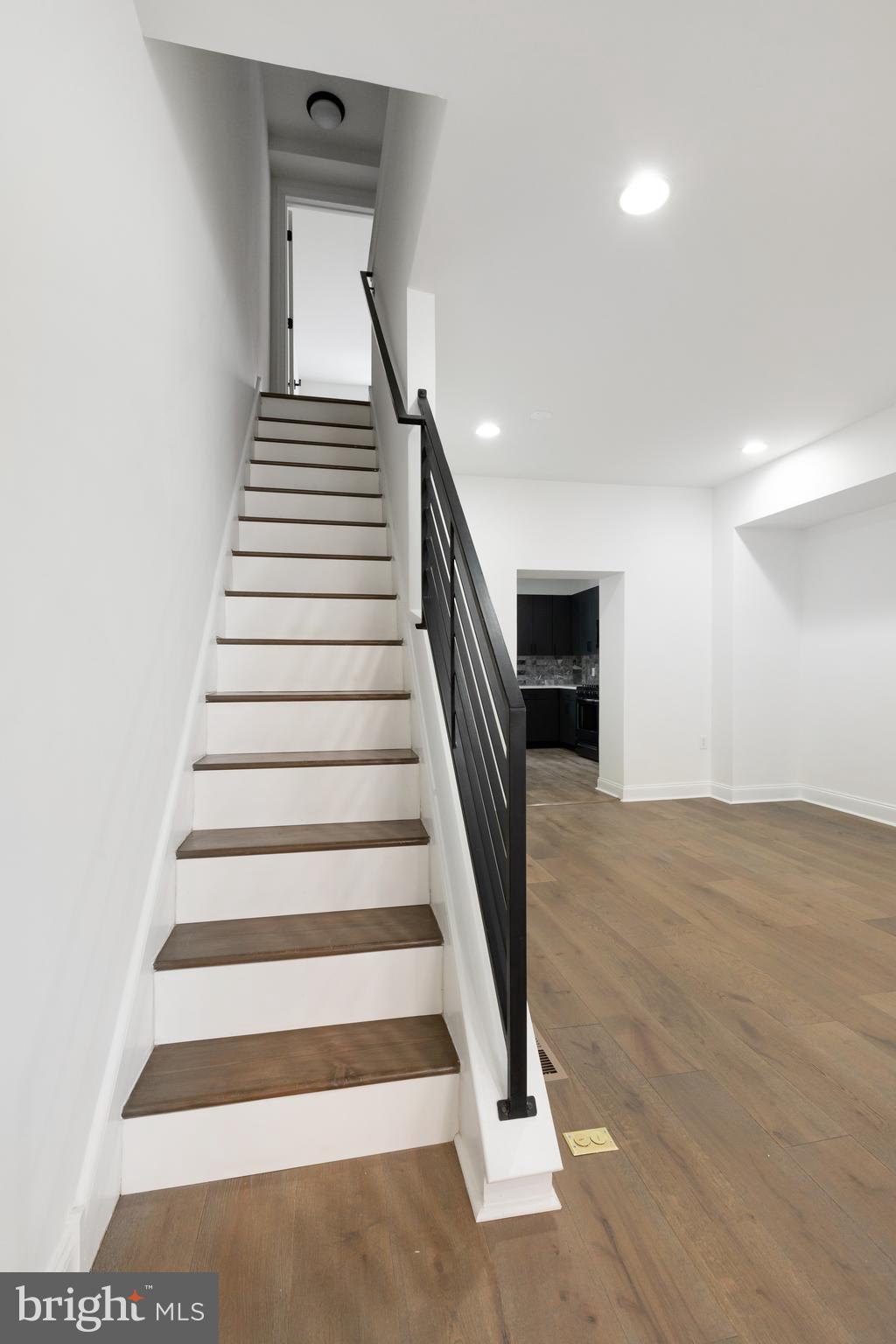 GRADUATE HOSPITAL - Residential Lease