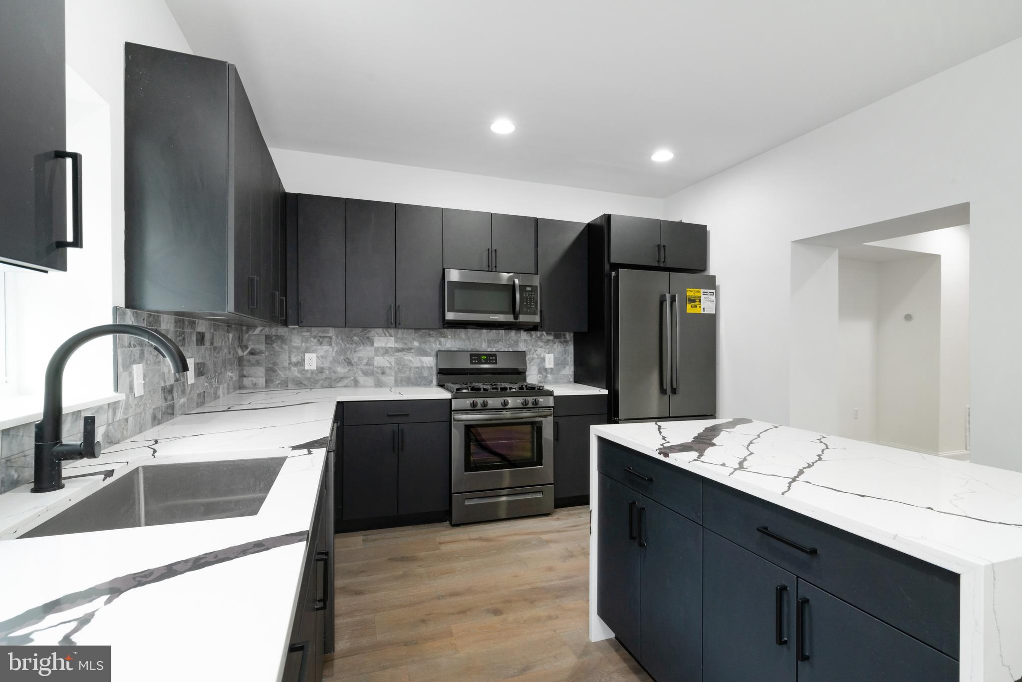 GRADUATE HOSPITAL - Residential Lease