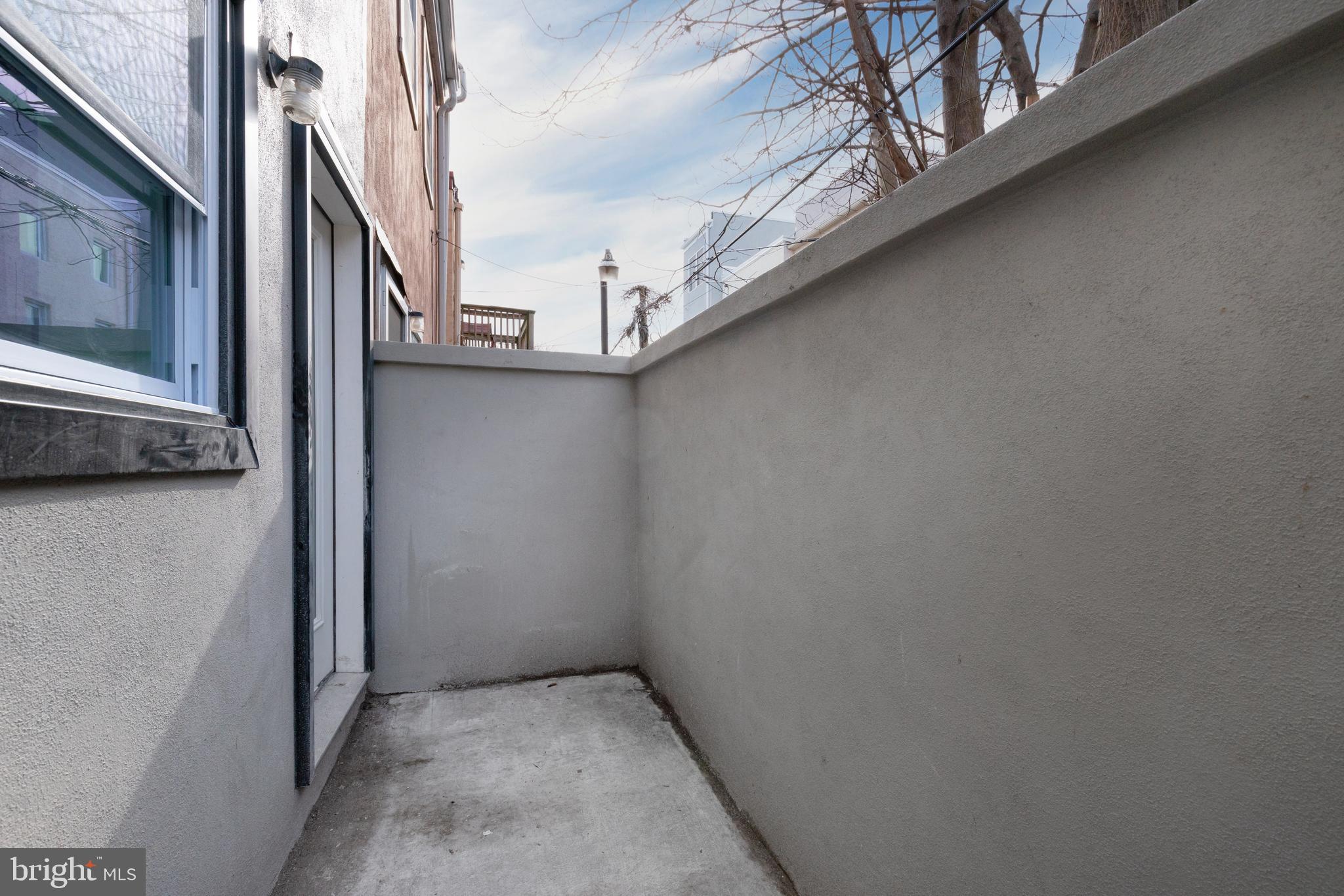 GRADUATE HOSPITAL - Residential Lease