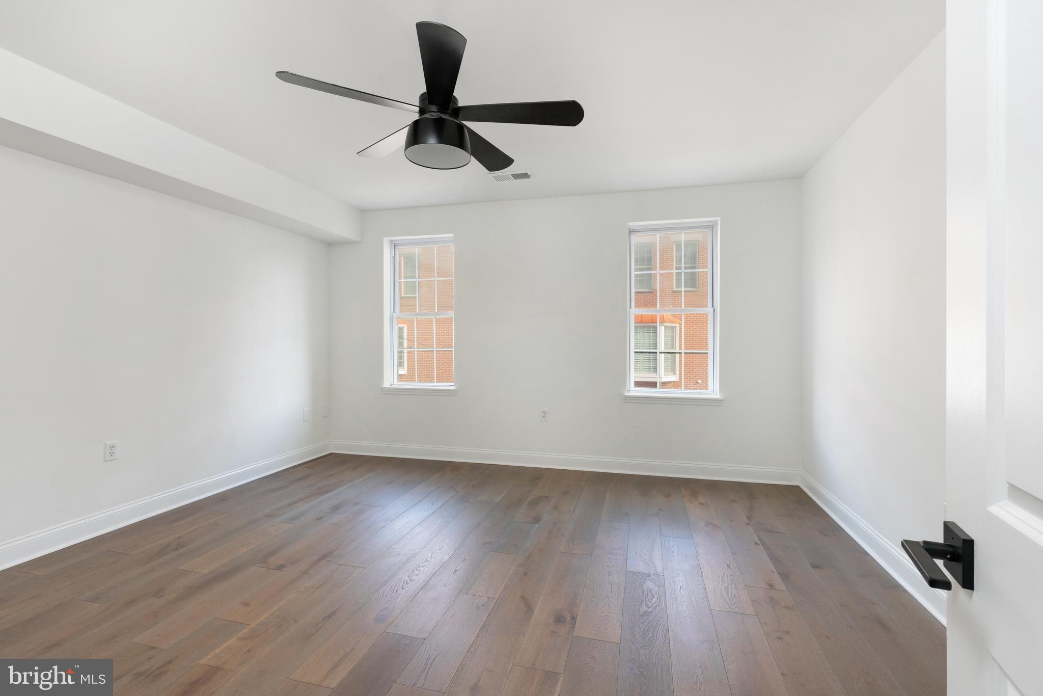 GRADUATE HOSPITAL - Residential Lease