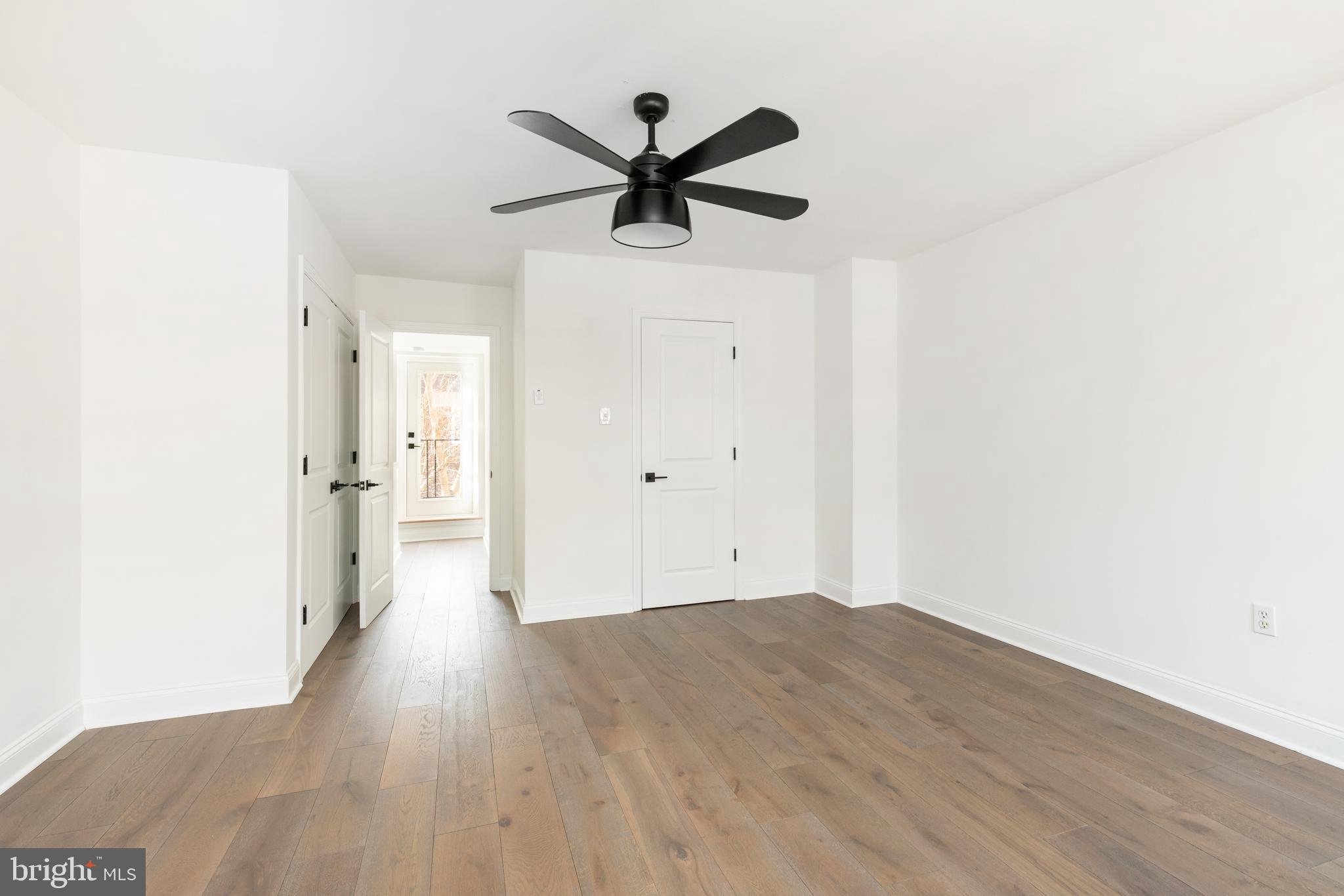 GRADUATE HOSPITAL - Residential Lease