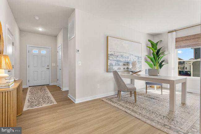 HUNTWELL WEST - Residential