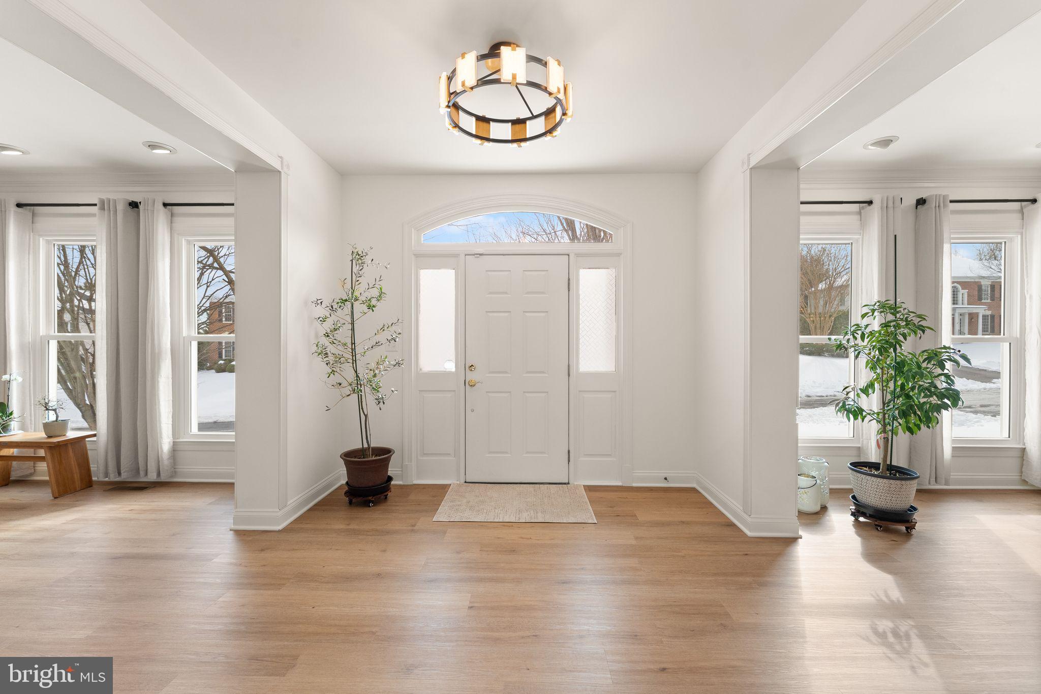 RIVER CREEK - Residential