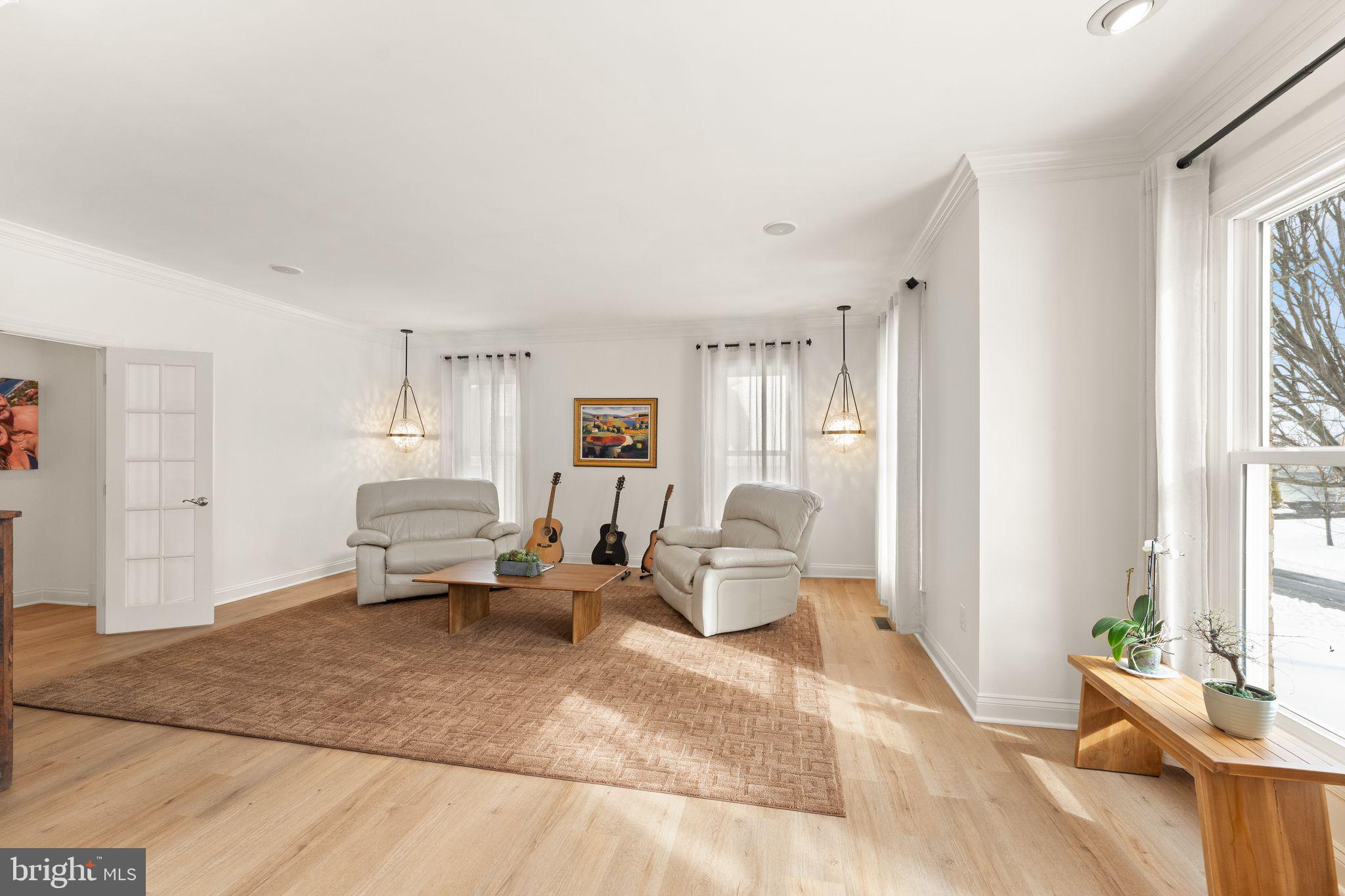 RIVER CREEK - Residential