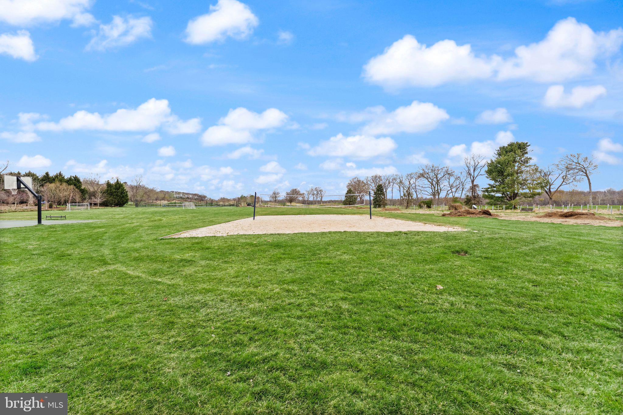 RIVER CREEK - Residential