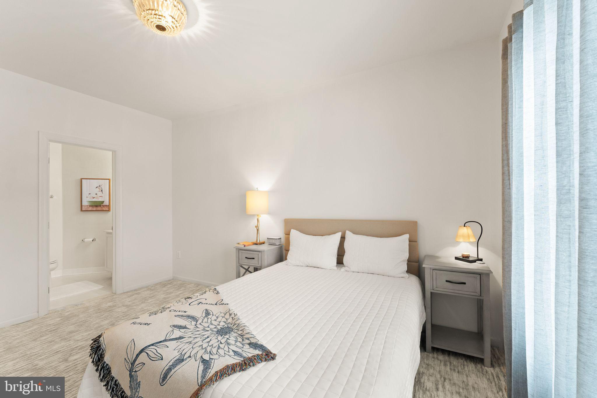 RIVER CREEK - Residential