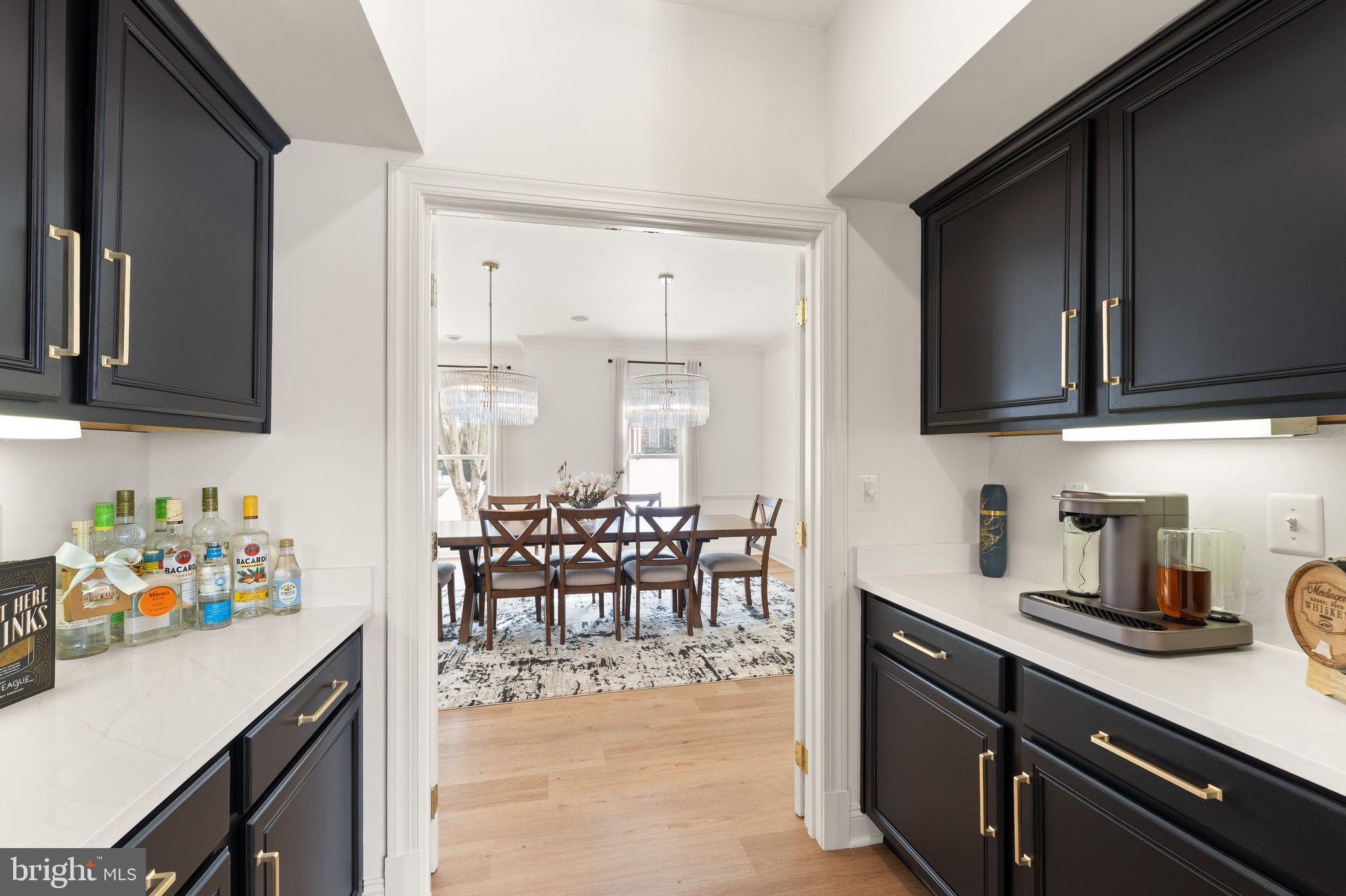 RIVER CREEK - Residential