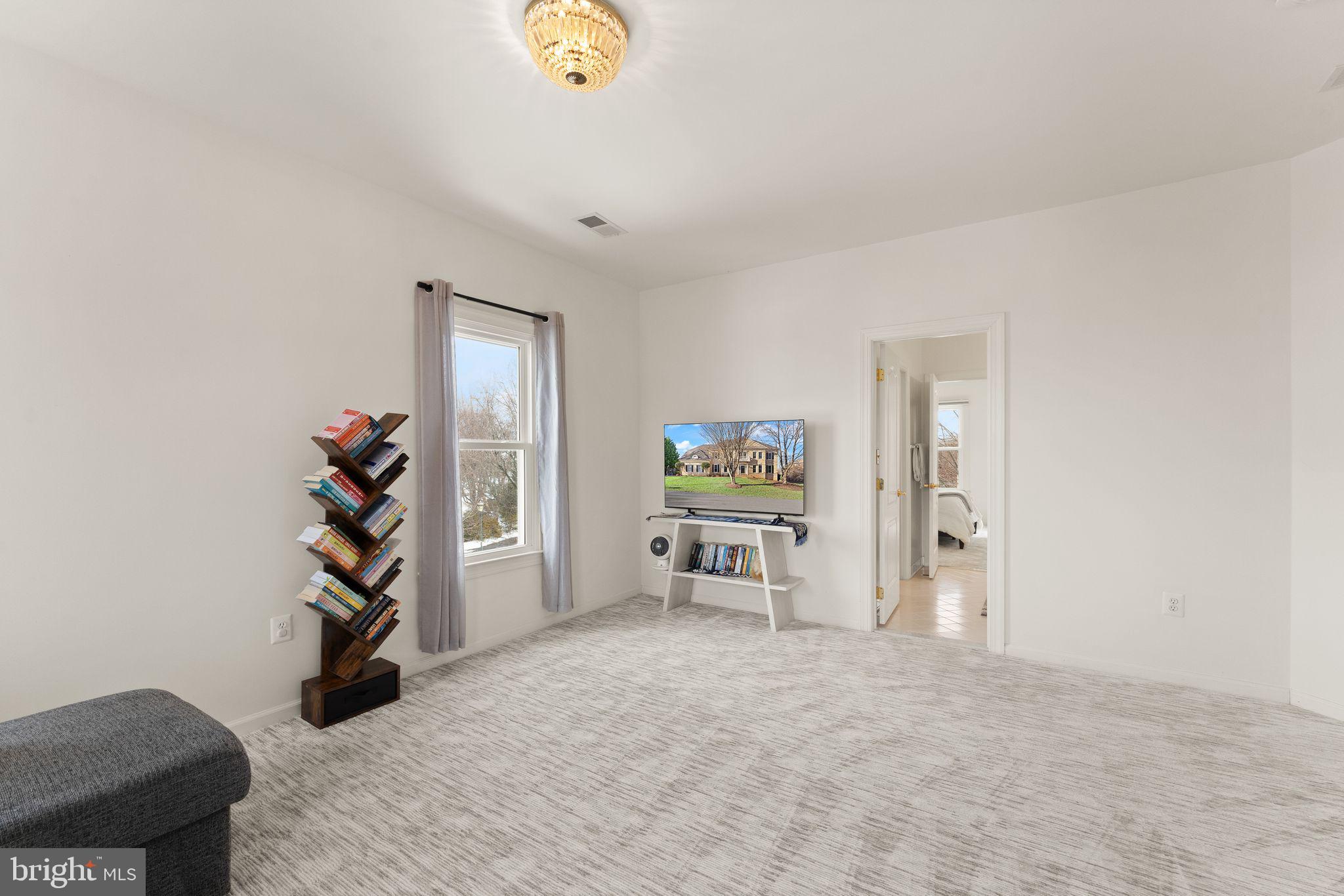 RIVER CREEK - Residential