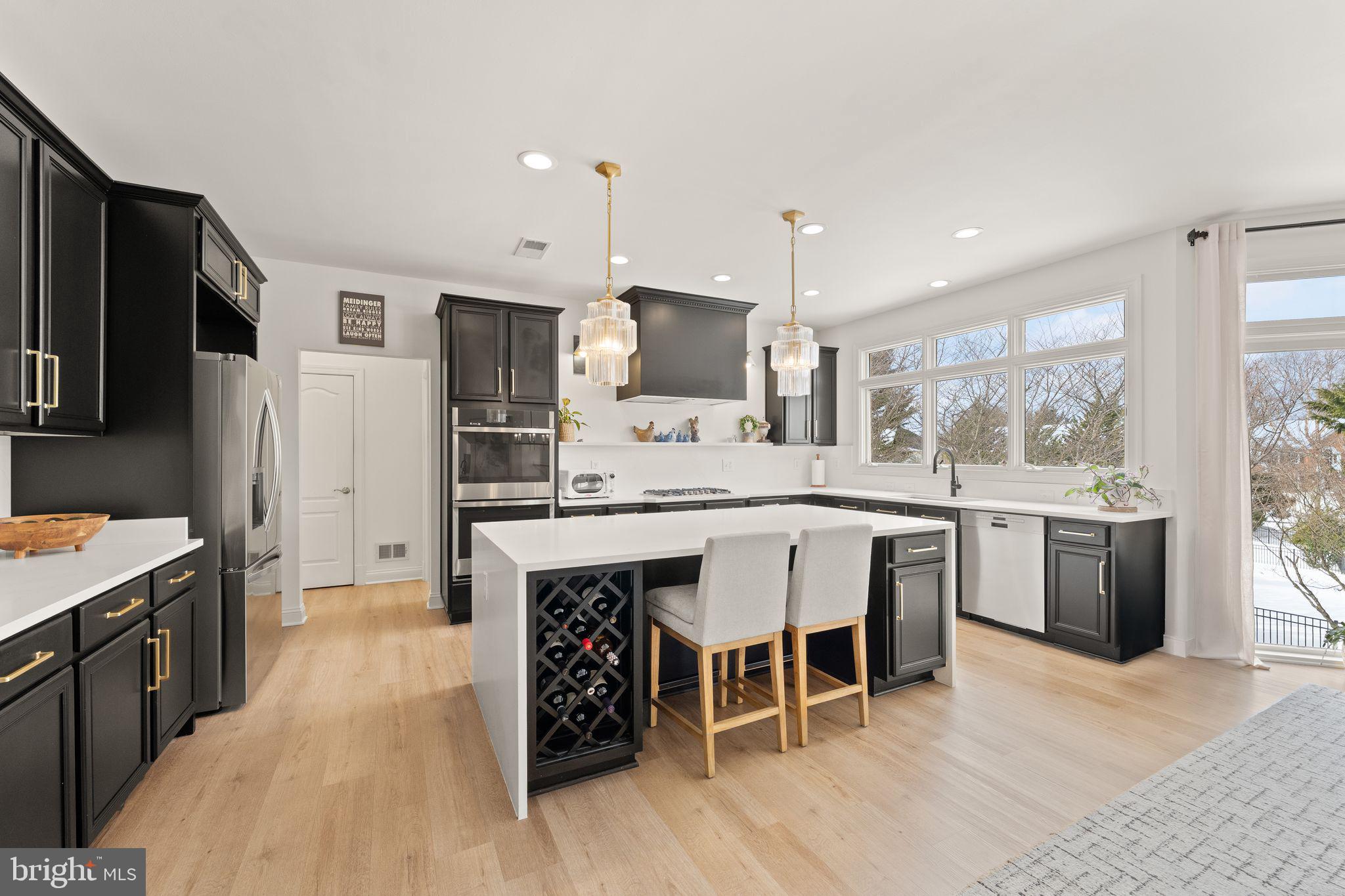 RIVER CREEK - Residential