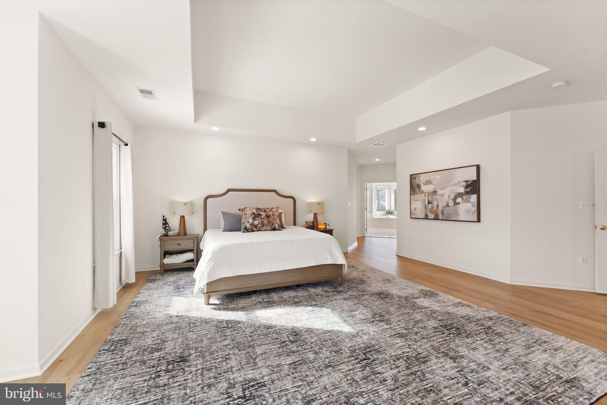 RIVER CREEK - Residential